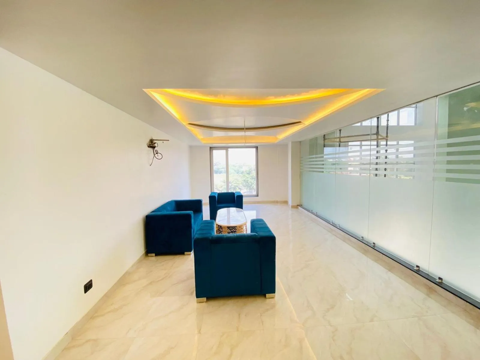 Seating area in Hotel Holiday Grand