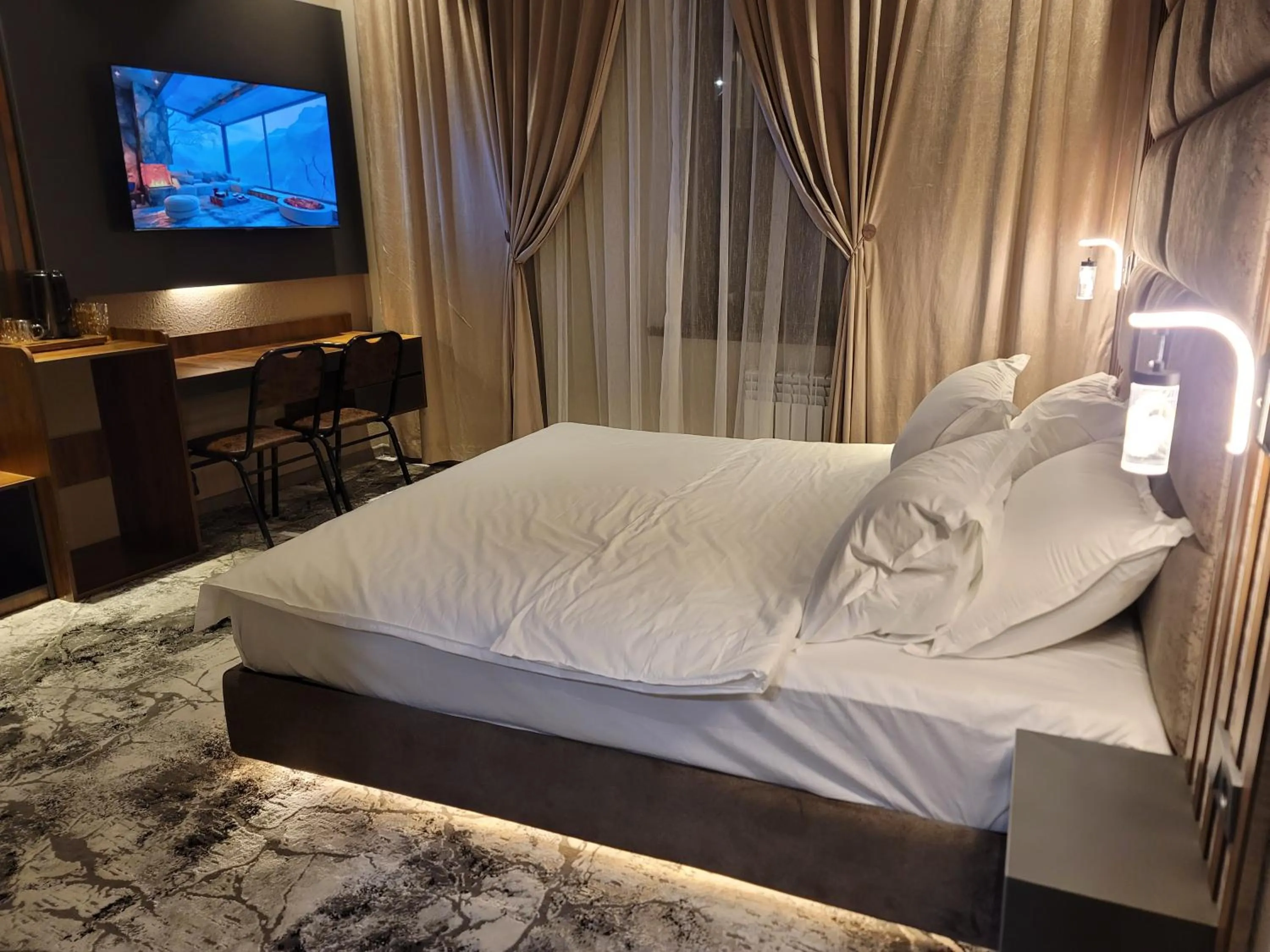 Bed in Homy House Hotel