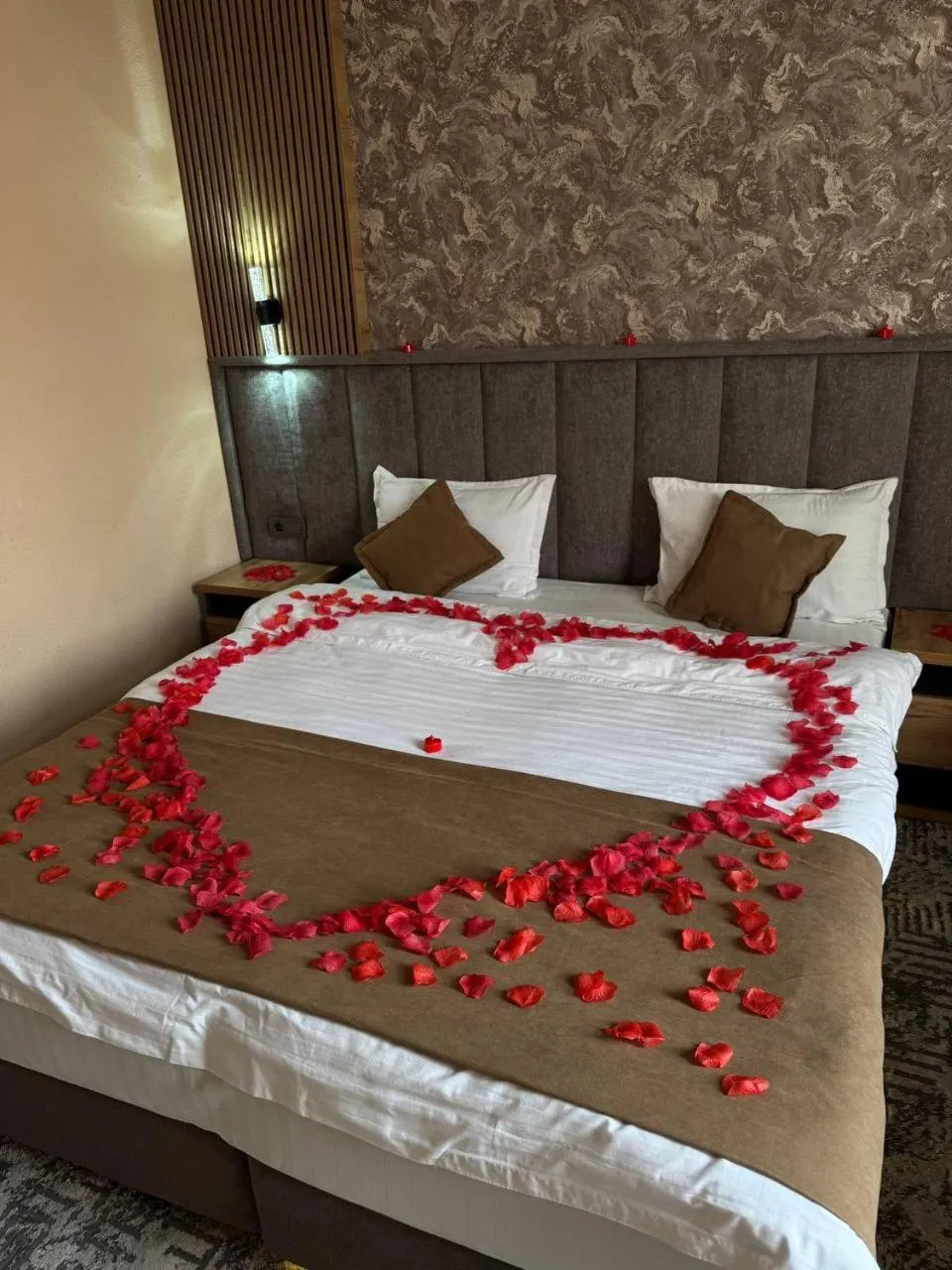 Bed in Homy House Hotel