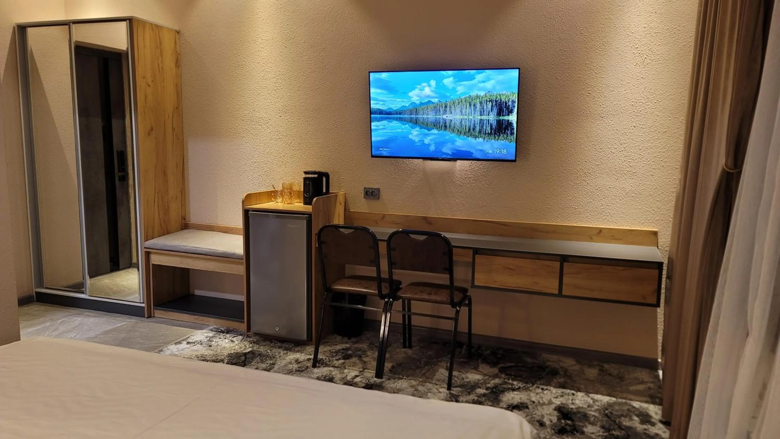 TV and multimedia, Bed in Homy House Hotel