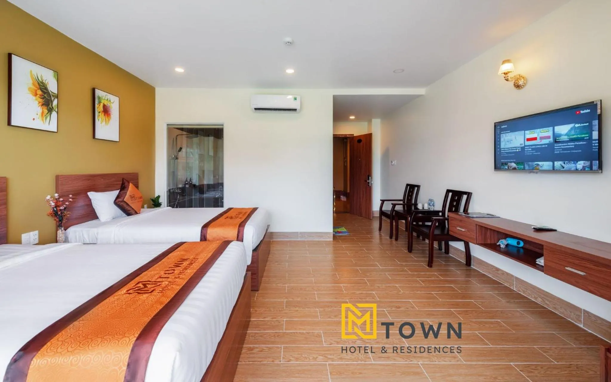 Bed in Luxy Park Hotel & Apartments - MTown