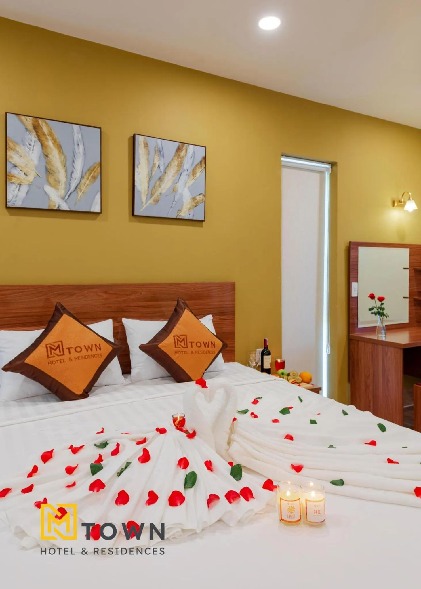 Bed in Luxy Park Hotel & Apartments - MTown