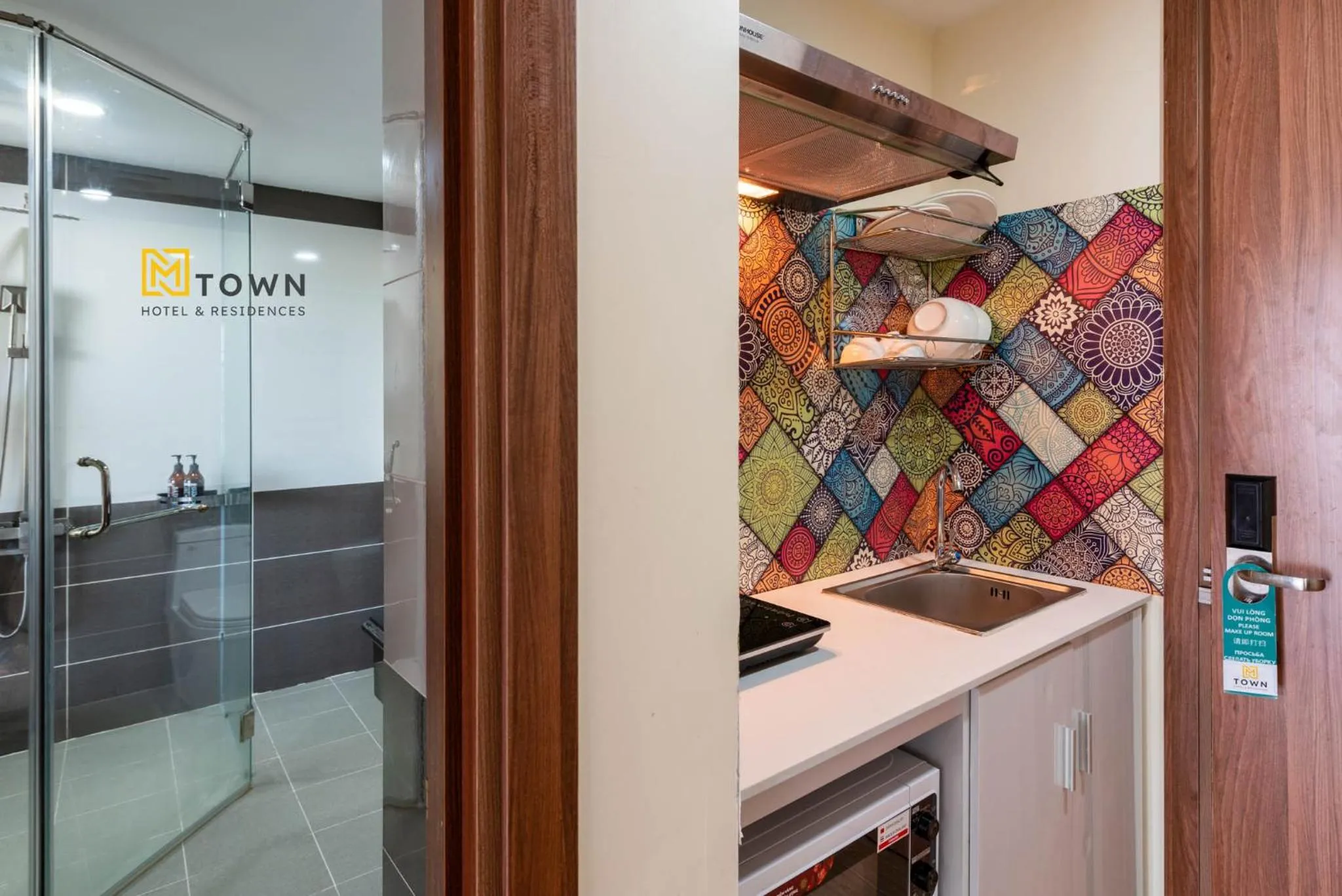 Shower in Luxy Park Hotel & Apartments - MTown