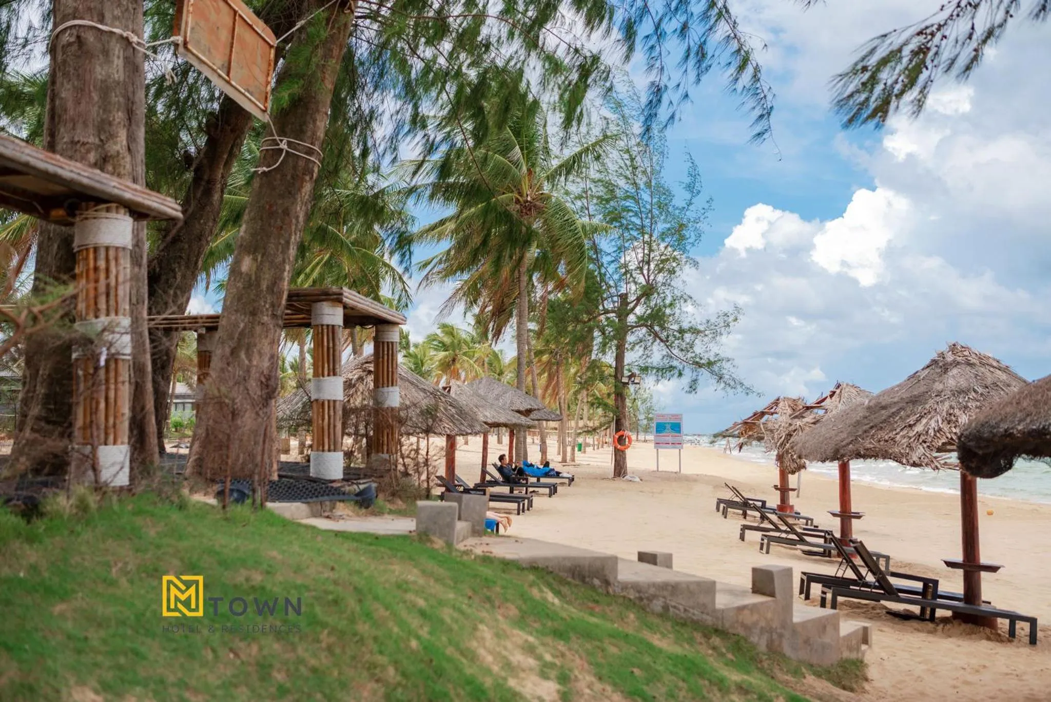 Beach in Luxy Park Hotel & Apartments - MTown