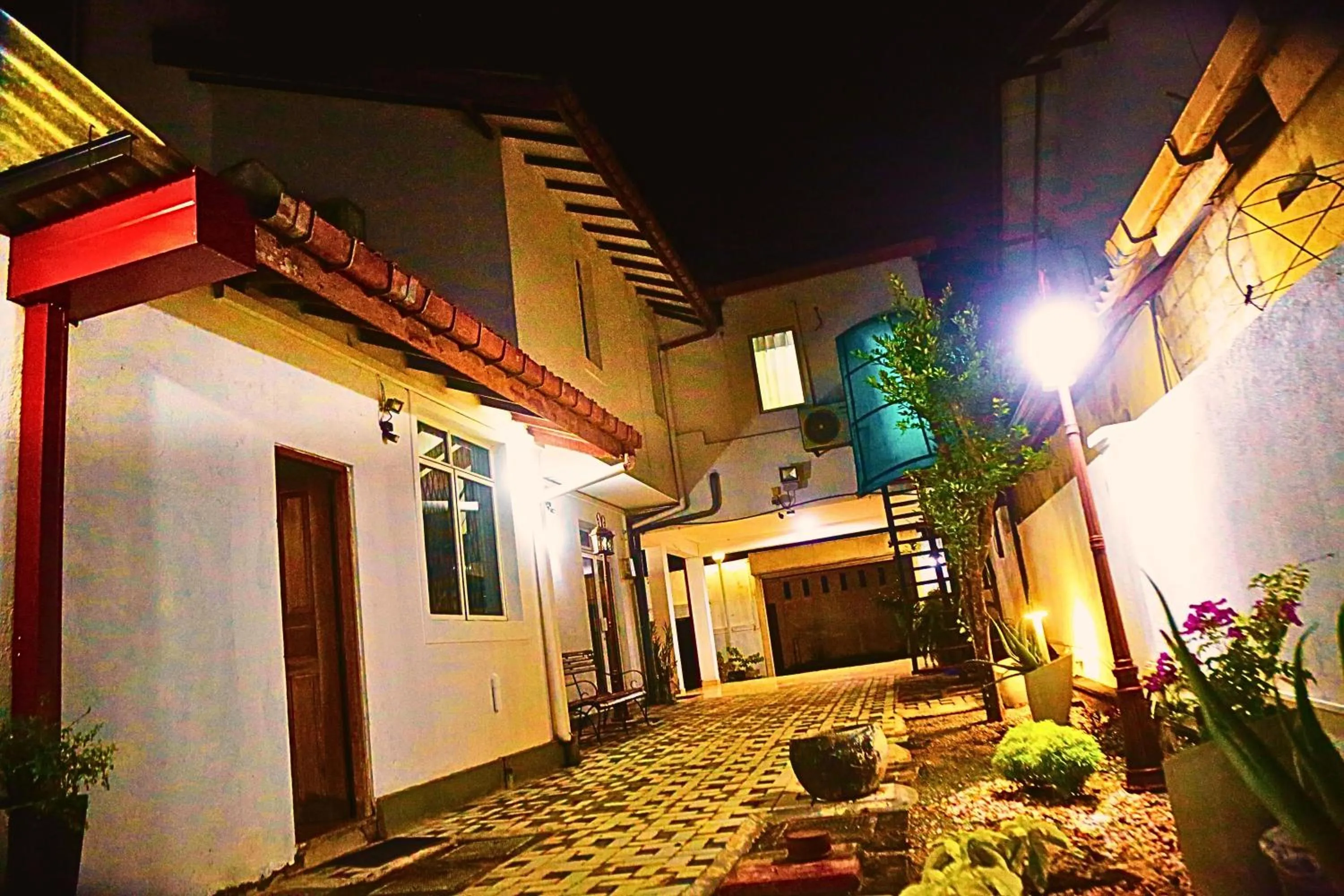 Property building in Ared Villa