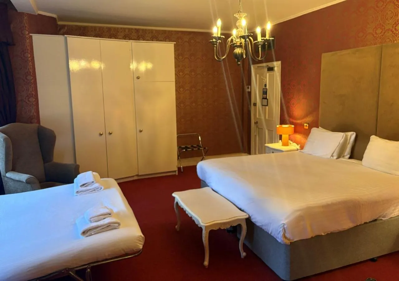 Bedroom, Bed in Ruthin Castle Hotel and Spa