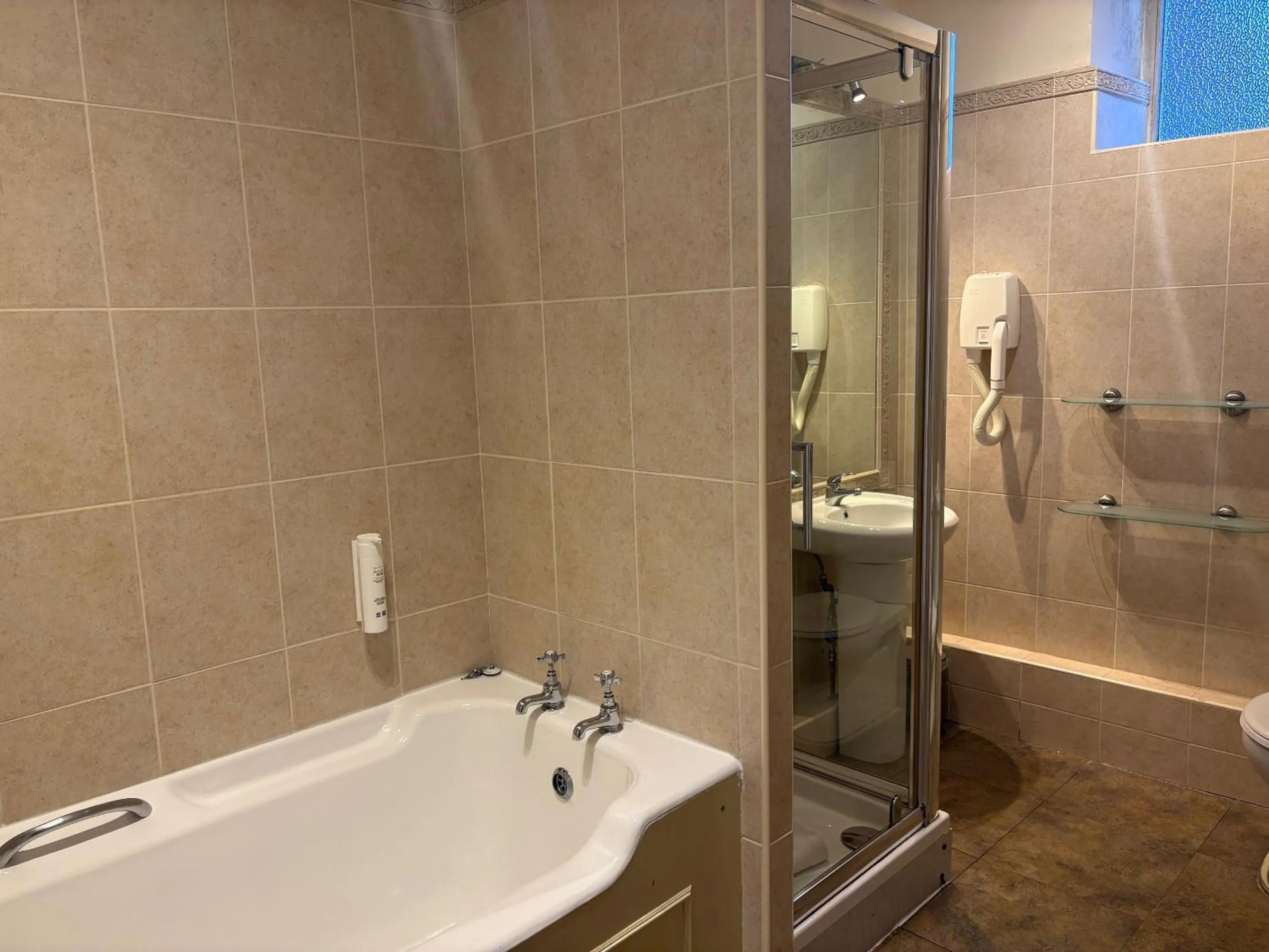 Bathroom in Ruthin Castle Hotel and Spa