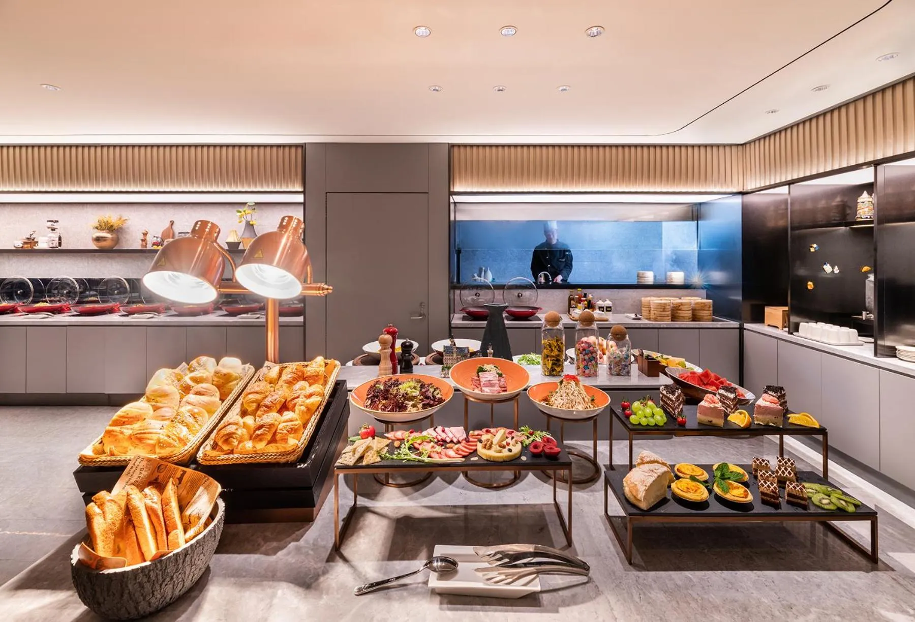 Breakfast in Intercity Yangzhou Slender West Lake