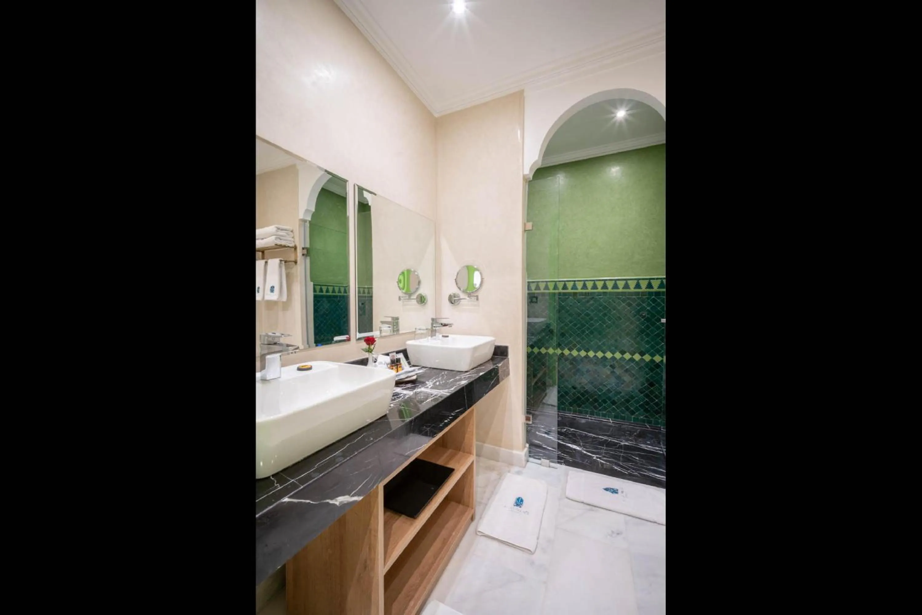 Bathroom in Riad Atlas Palace & SPA