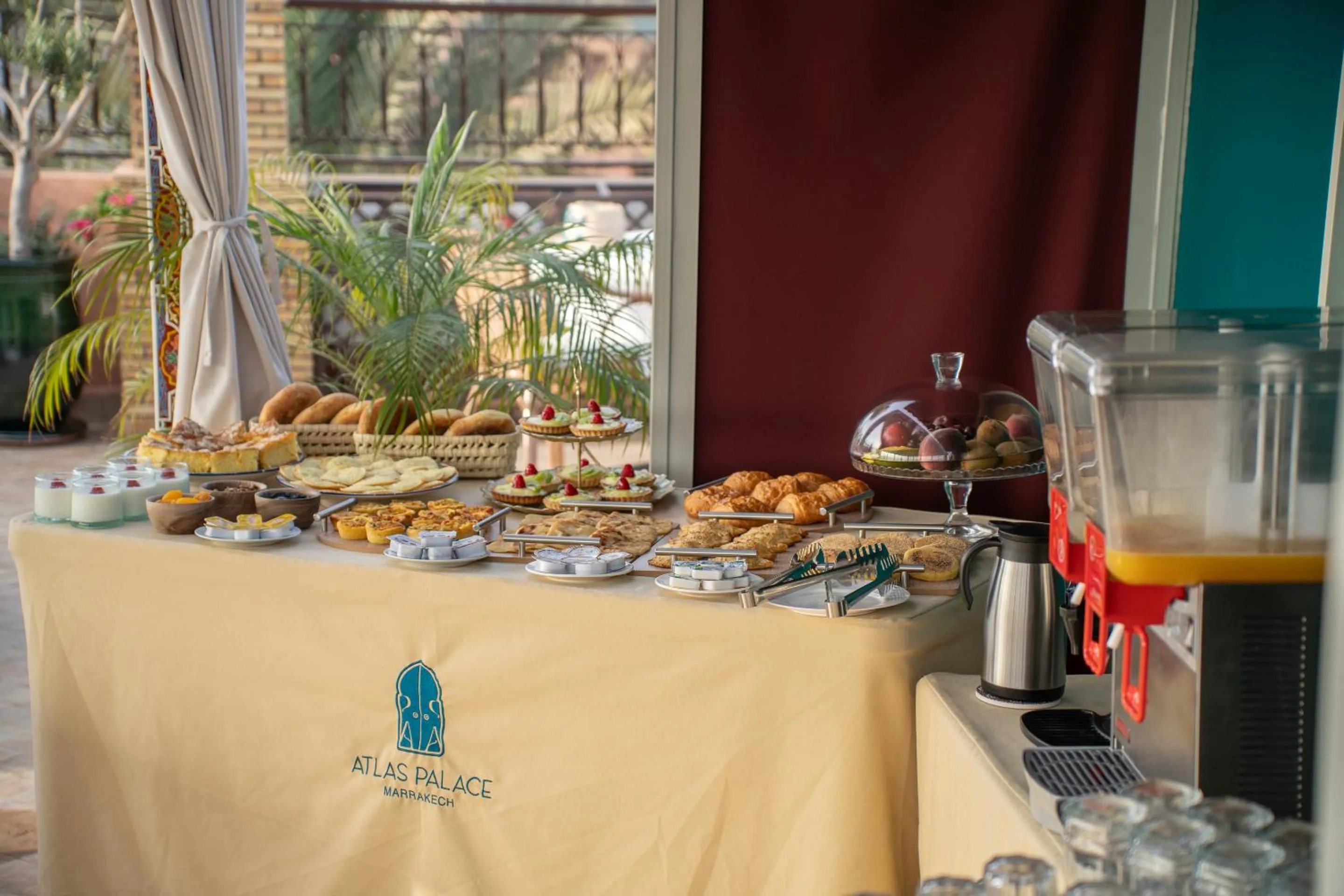 Buffet breakfast in Riad Atlas Palace & SPA