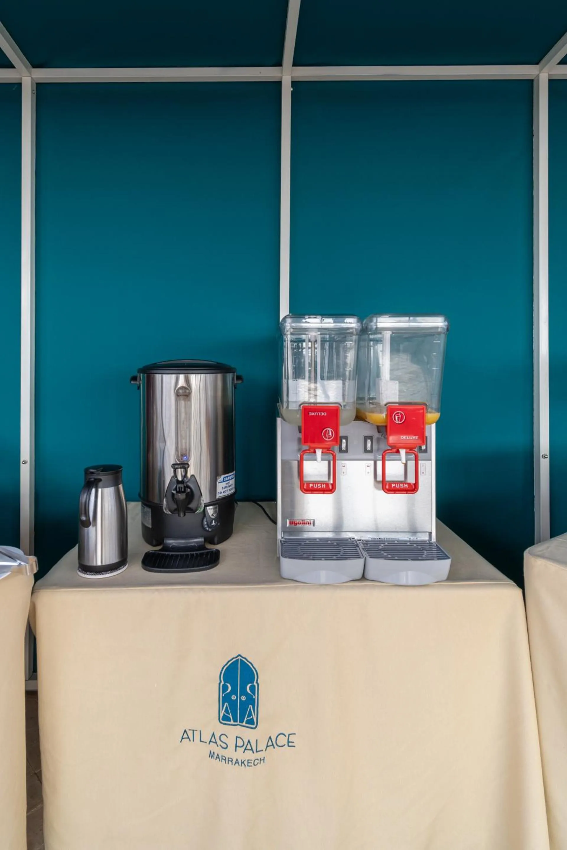 Coffee/tea facilities in Riad Atlas Palace & SPA