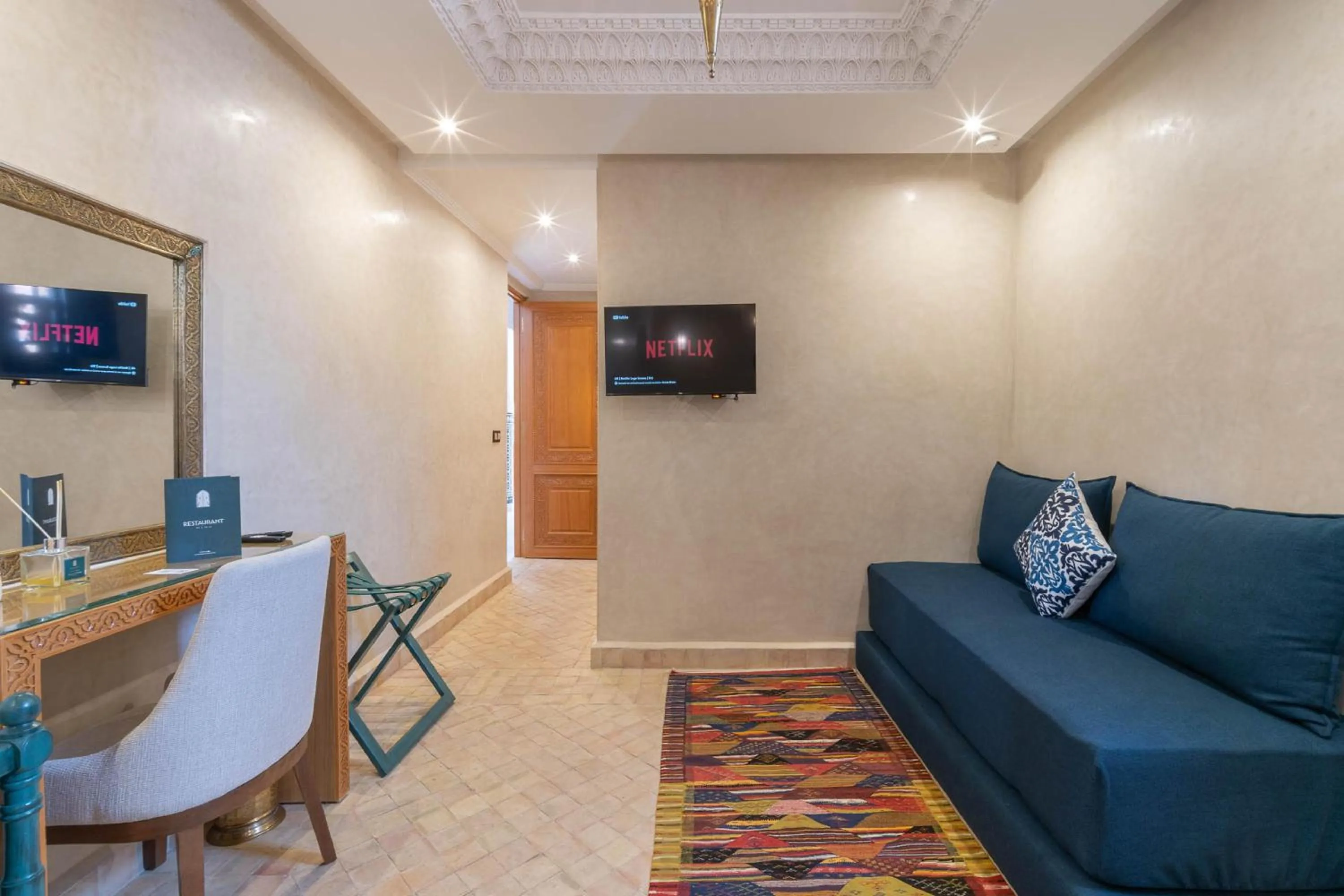 TV and multimedia in Riad Atlas Palace & SPA