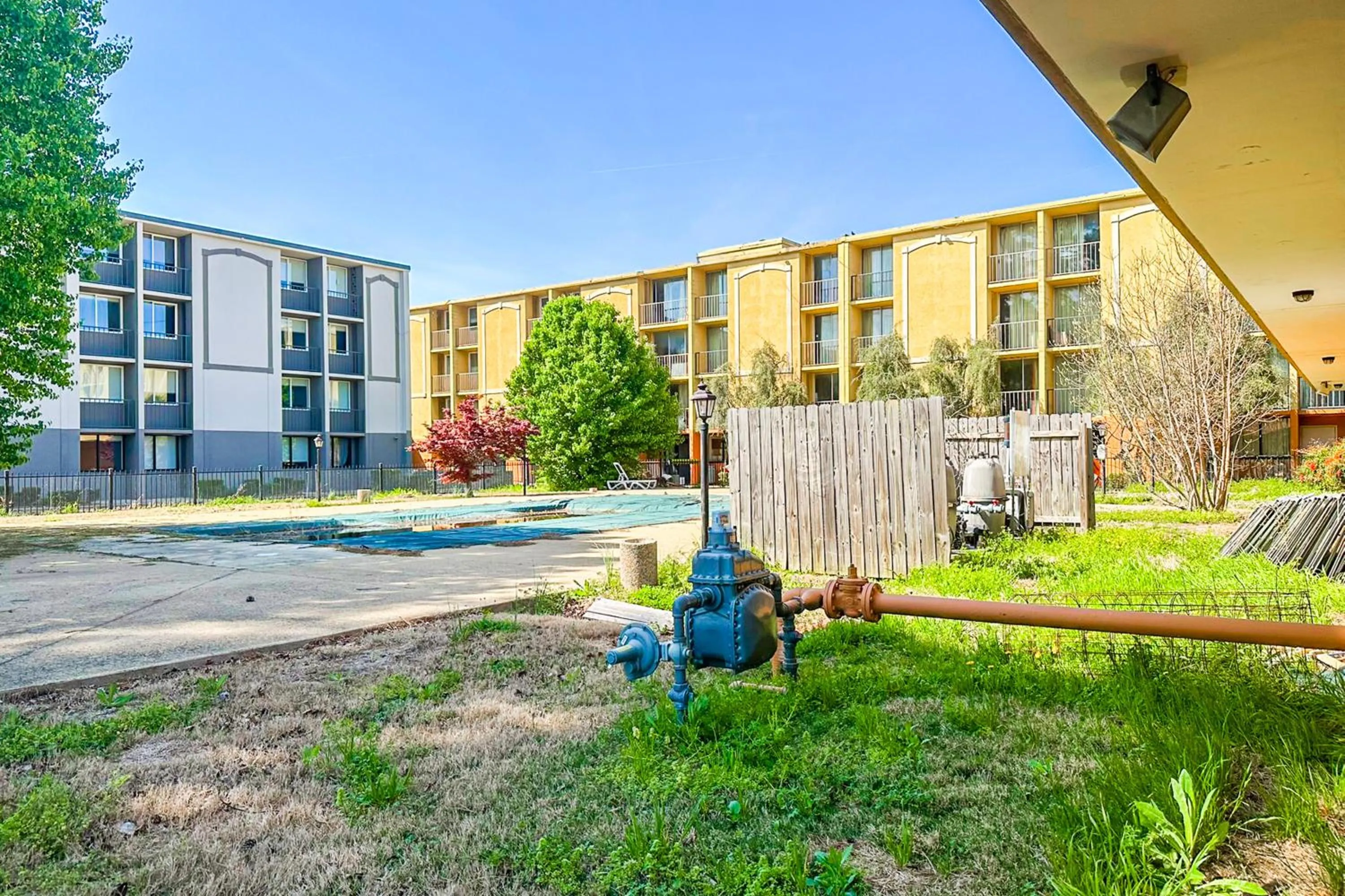 Property building in Jackson Hotel And Convention Center