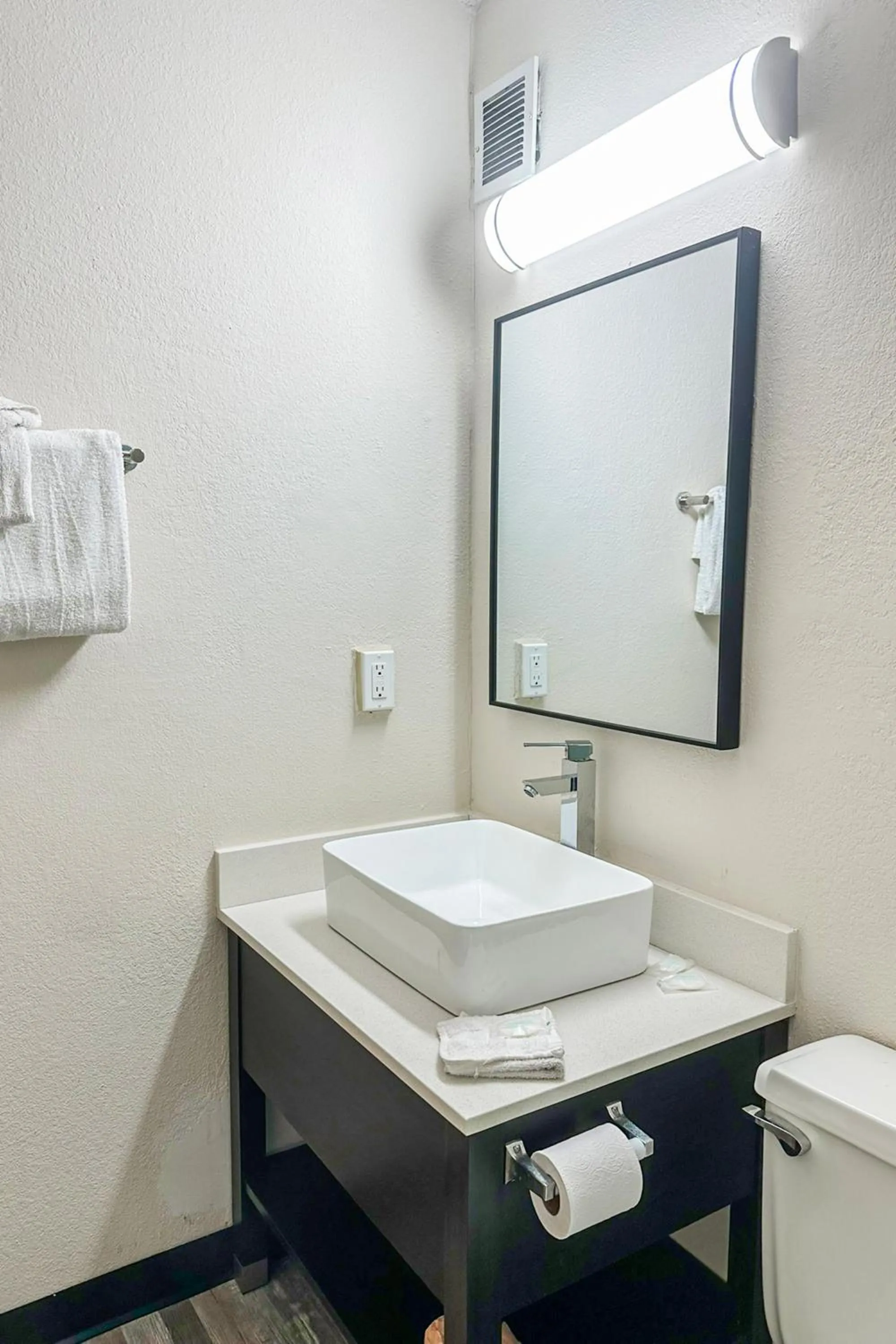 Bathroom in Jackson Hotel And Convention Center