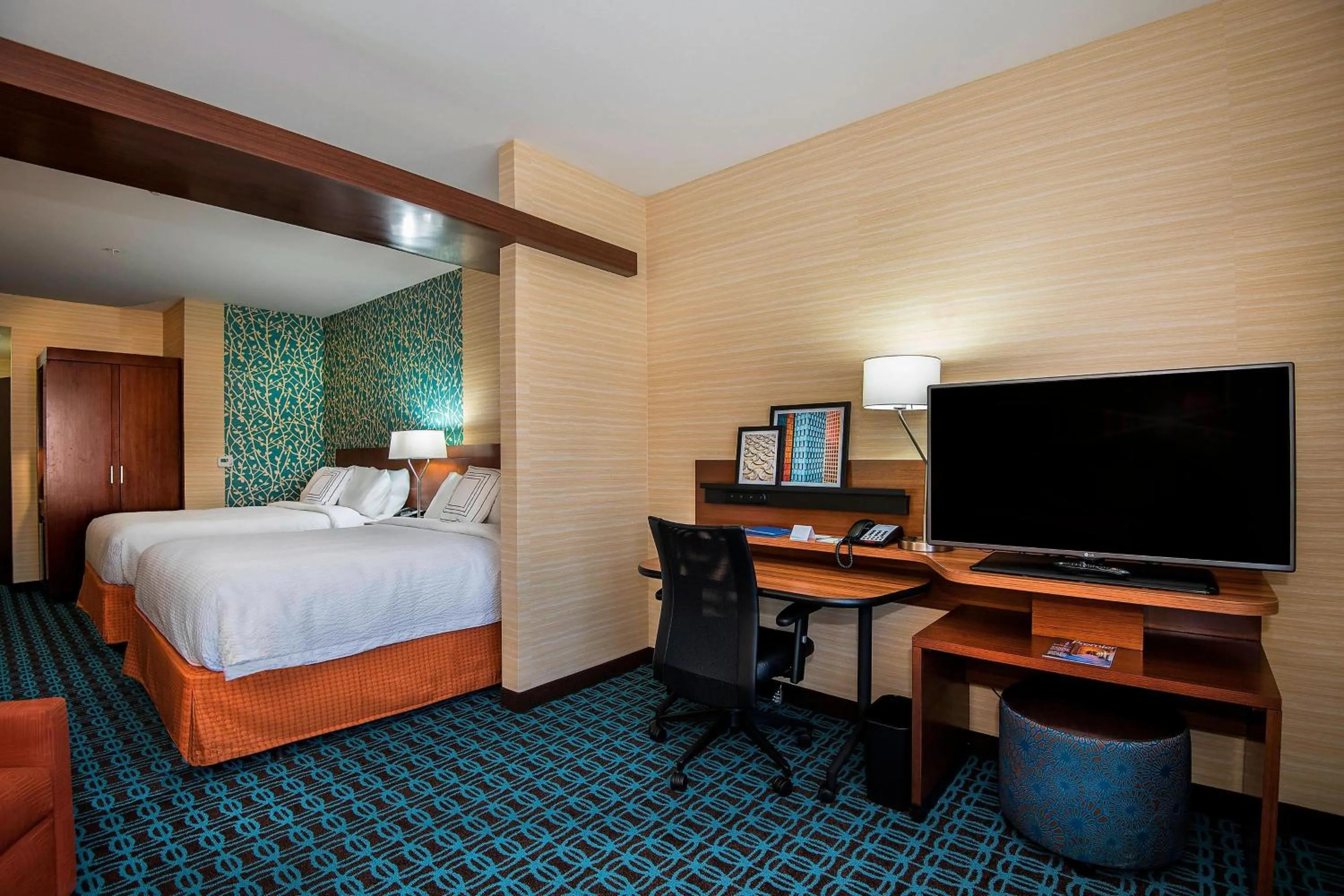Photo of the whole room, Bed in Fairfield Inn & Suites by Marriott Little Rock Benton