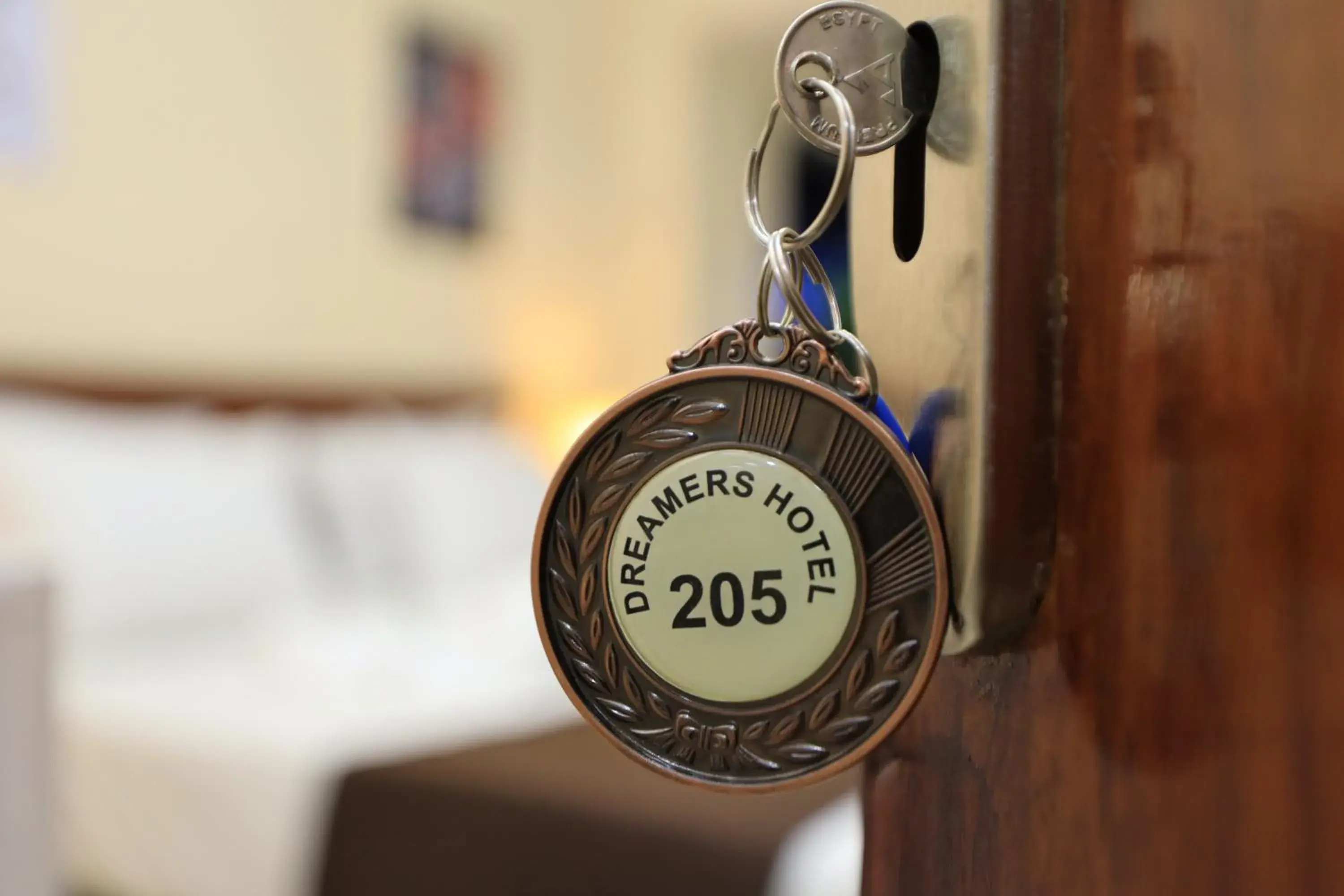 Deluxe Single Room in Cairo City Center Dreamers Hotel & Suites Deluxe Single Room in Cairo City Center Dreamers Hotel & Suites