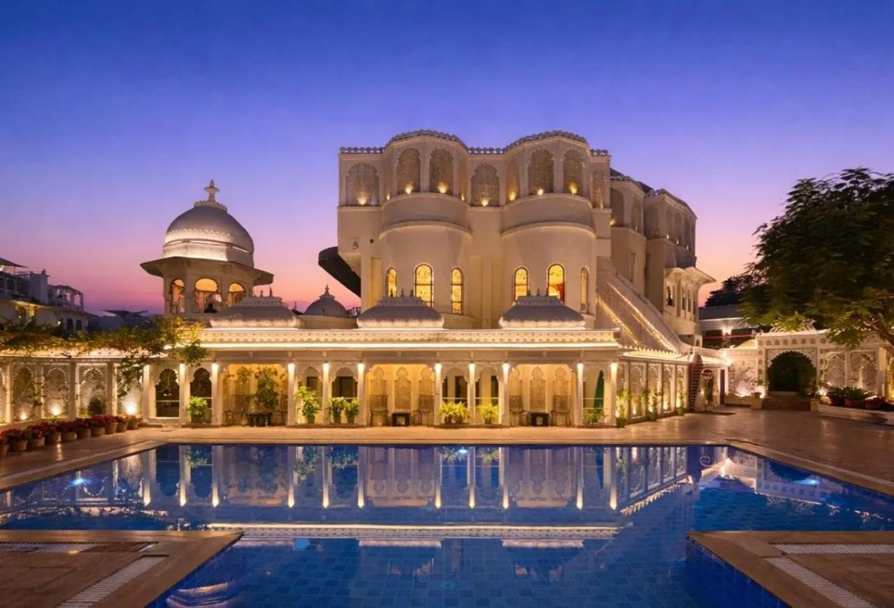 Property building in Swaroop Vilas - Lake Facing Boutique Hotel