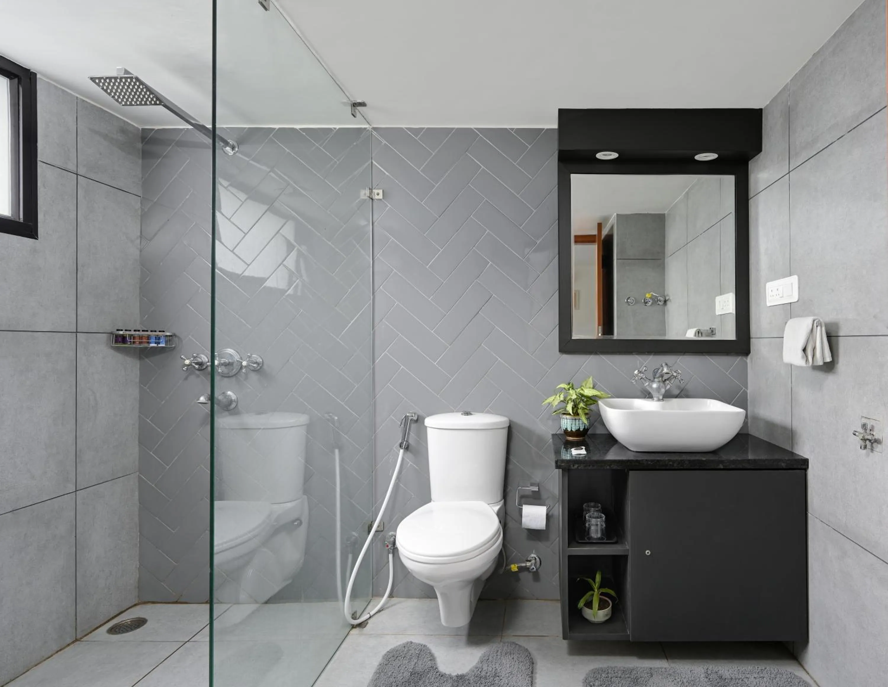 Bathroom in Swaroop Vilas - Lake Facing Boutique Hotel