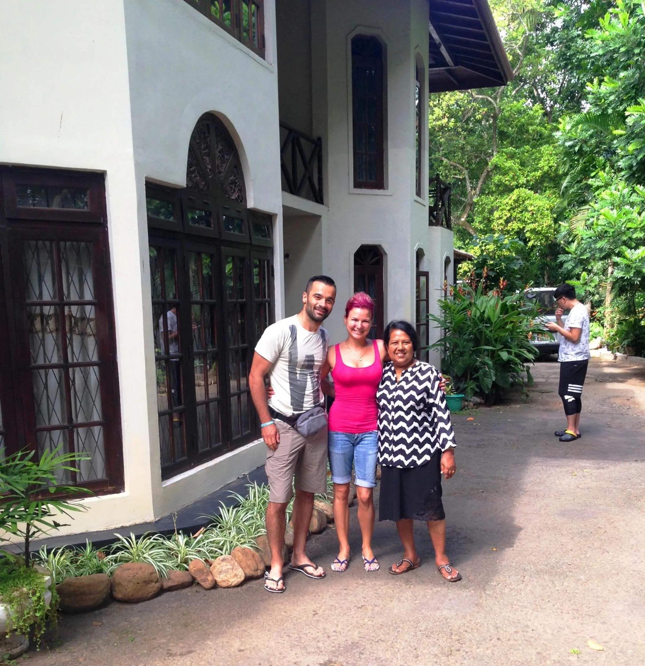 People in Tree Breeze Inn