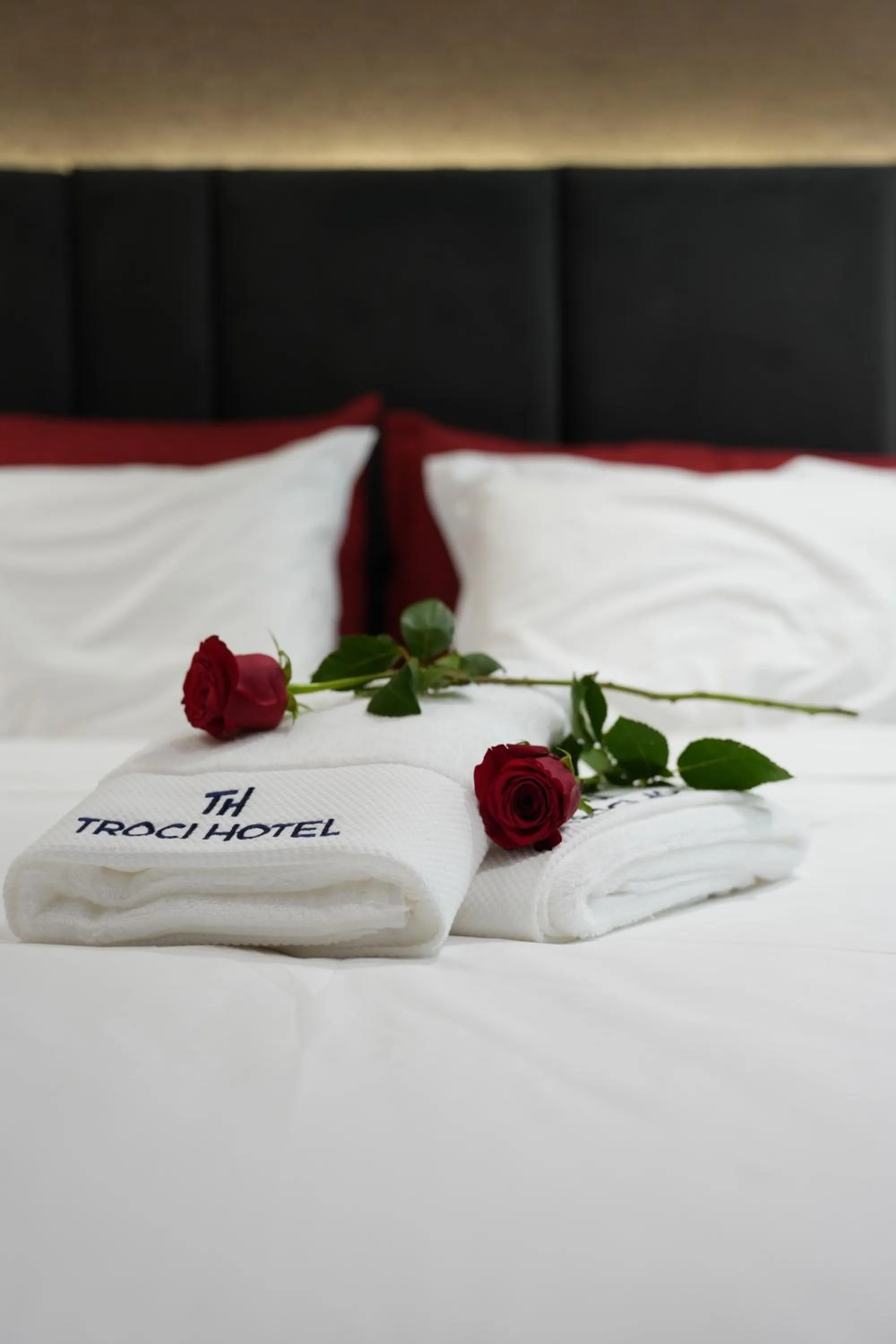 Bed in Troci Hotel