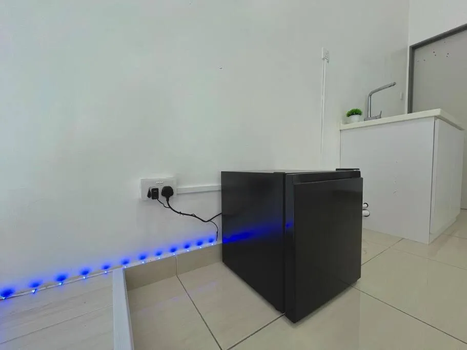 A1501 manhattan Austin 3Queen BED Netflix By STAY