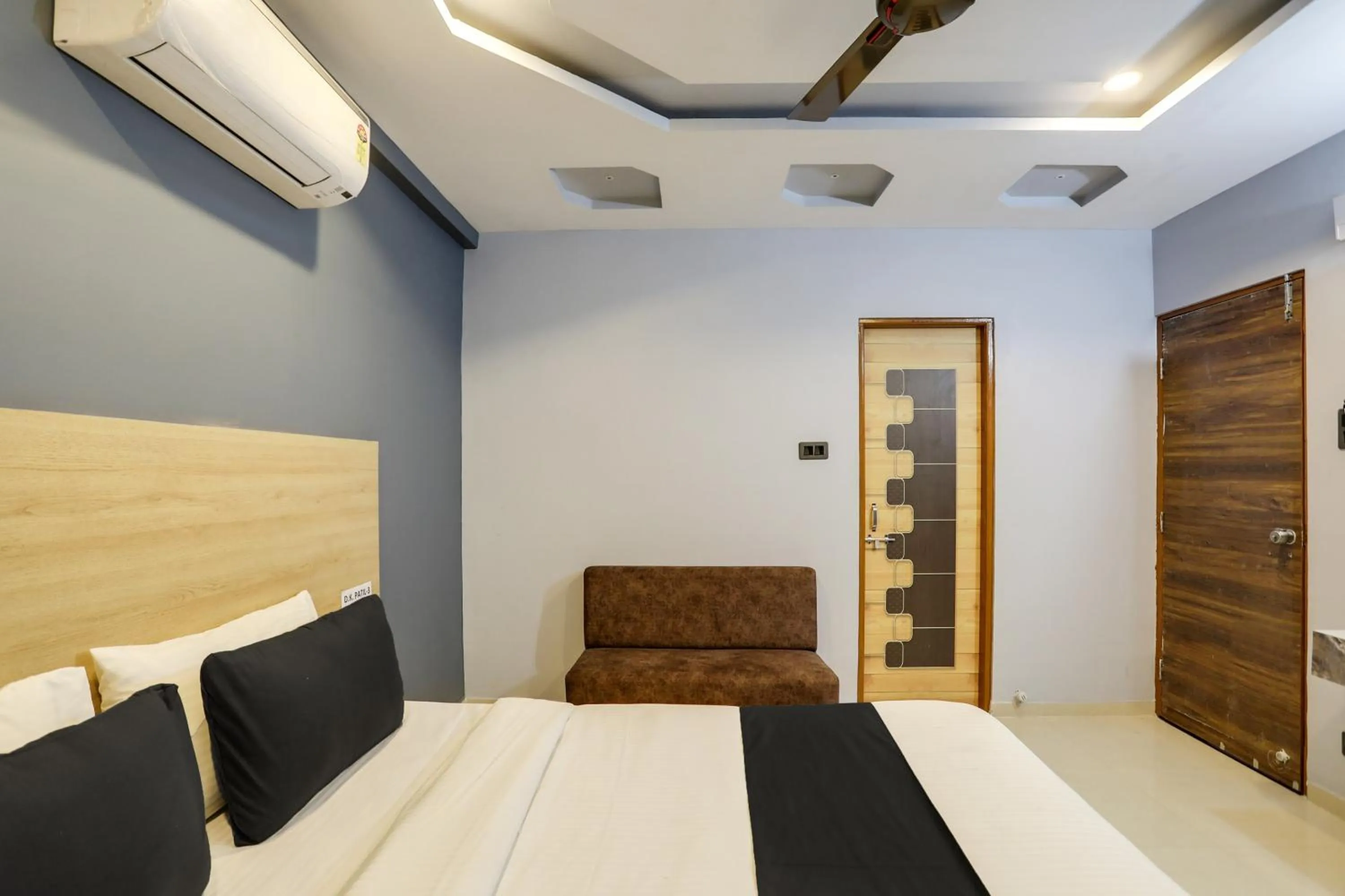 Bedroom in Hotel O D K Patil