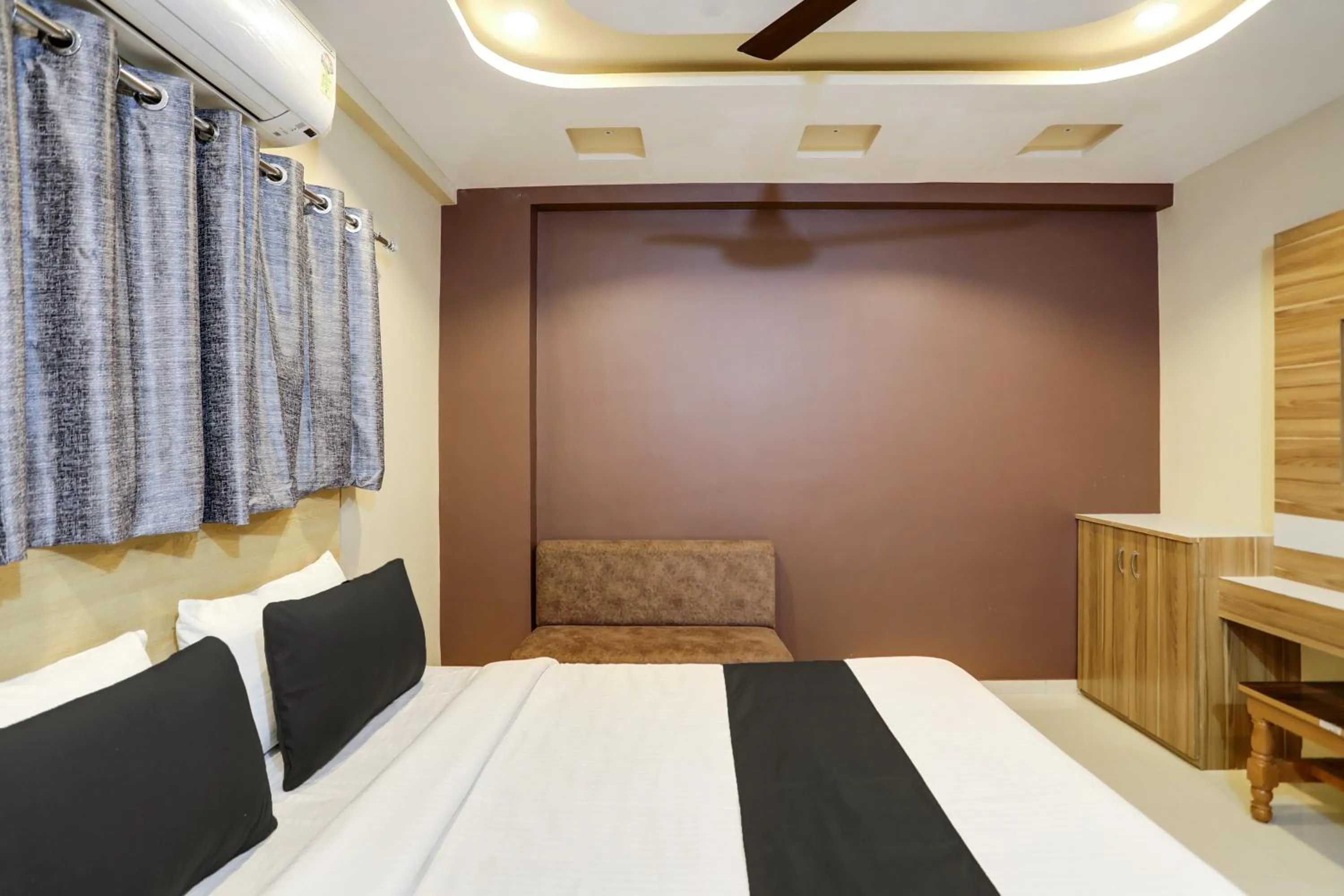 Bedroom in Hotel O D K Patil