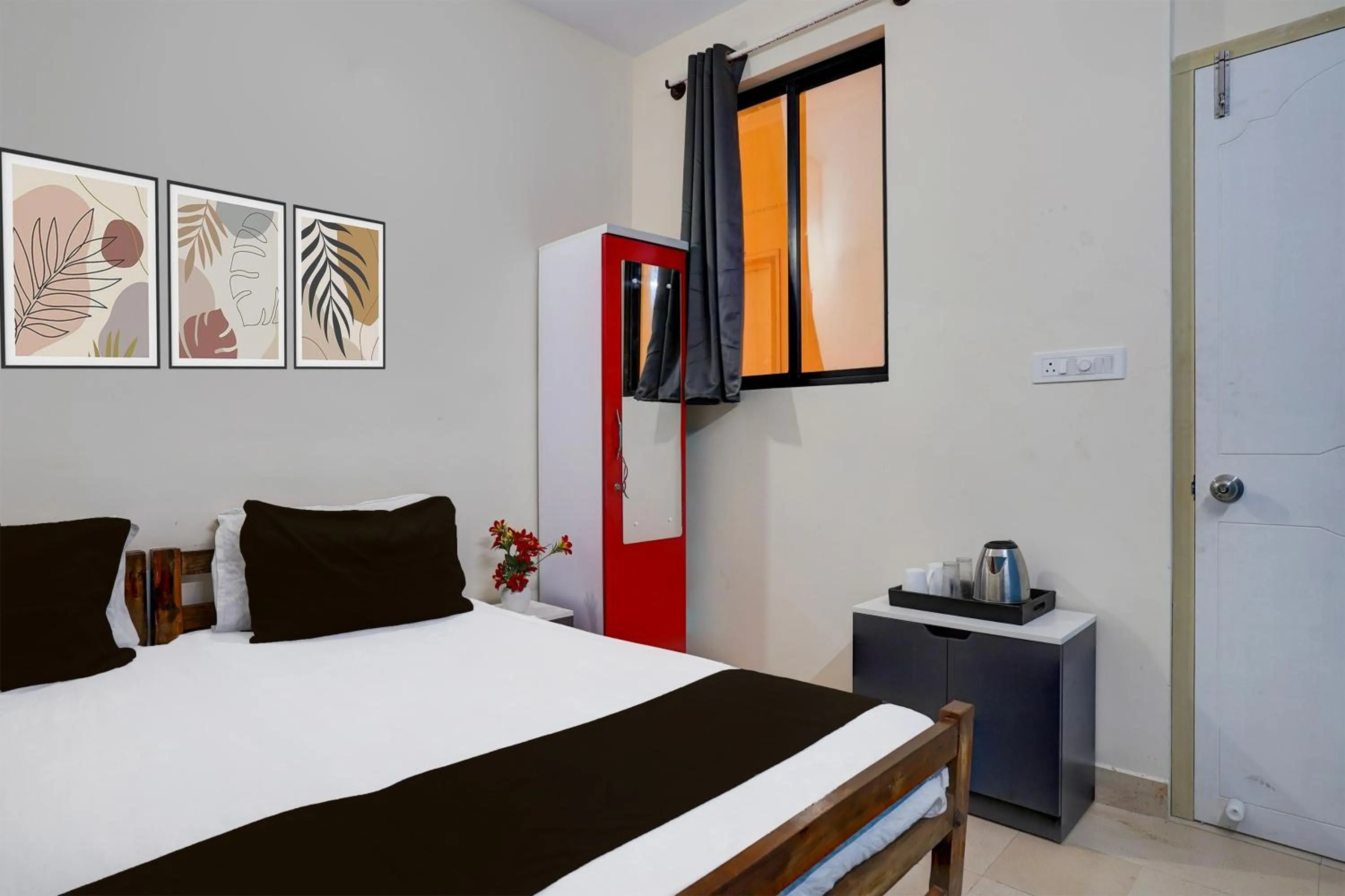 Bedroom, Bed in Super Hotel O Hosur Road Near PES University