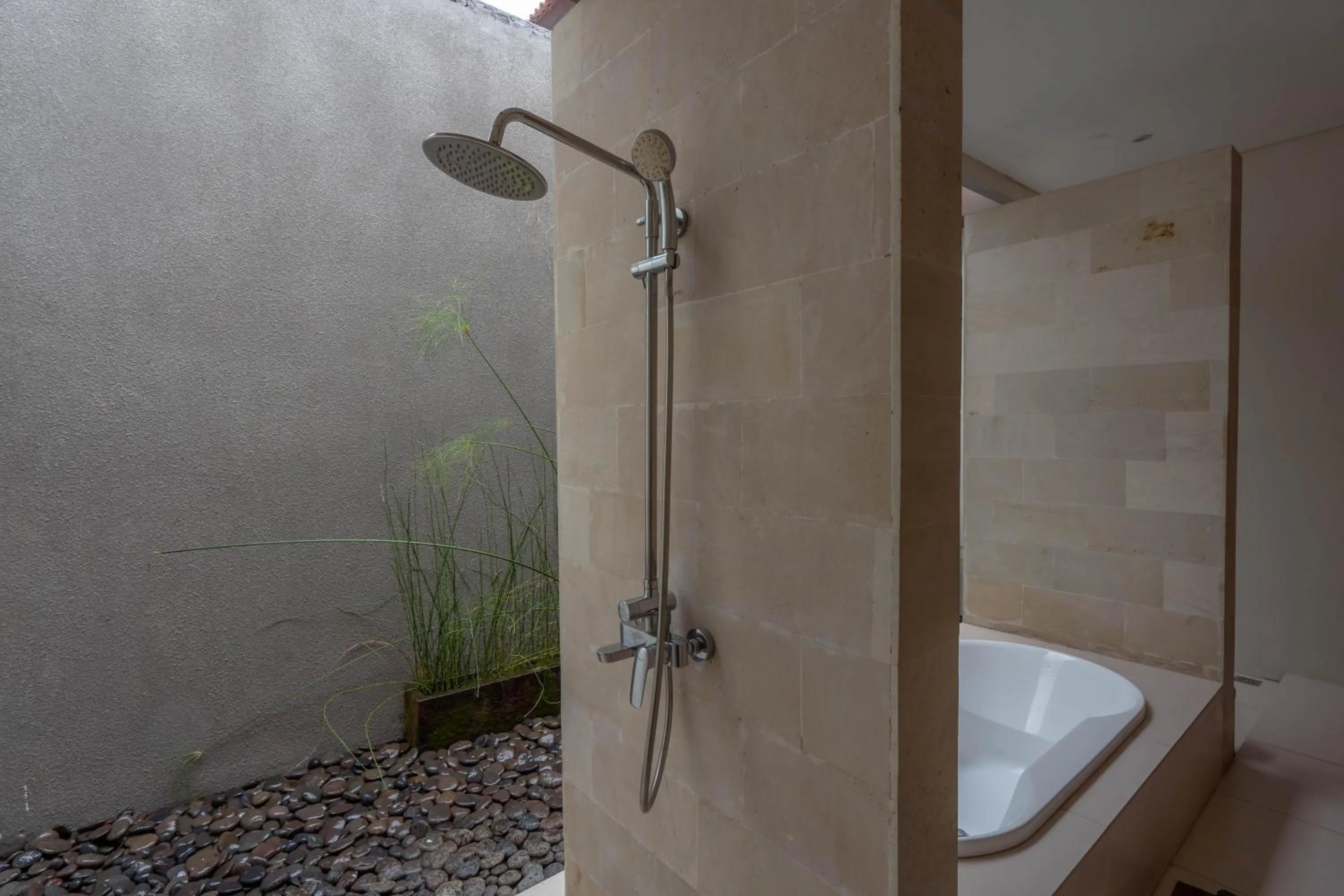 Bathroom in The Lavana Gracie's Villa Nusa Dua