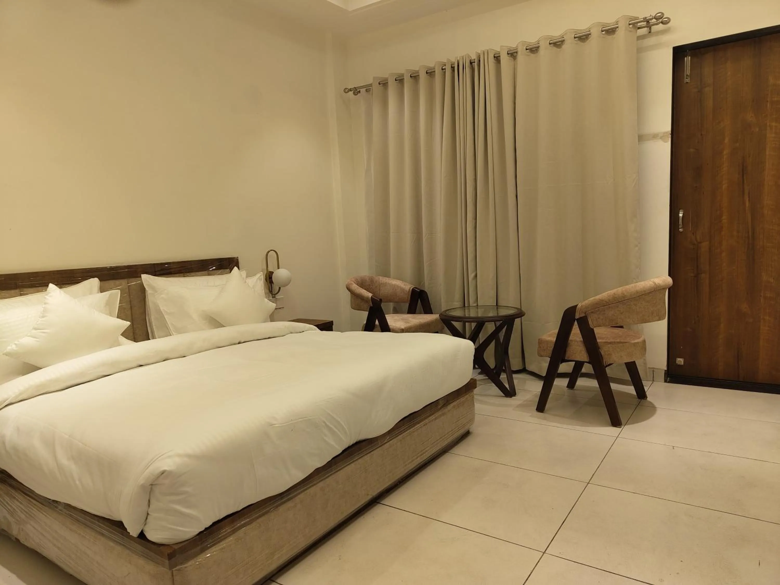 Bed in The VrindHuts