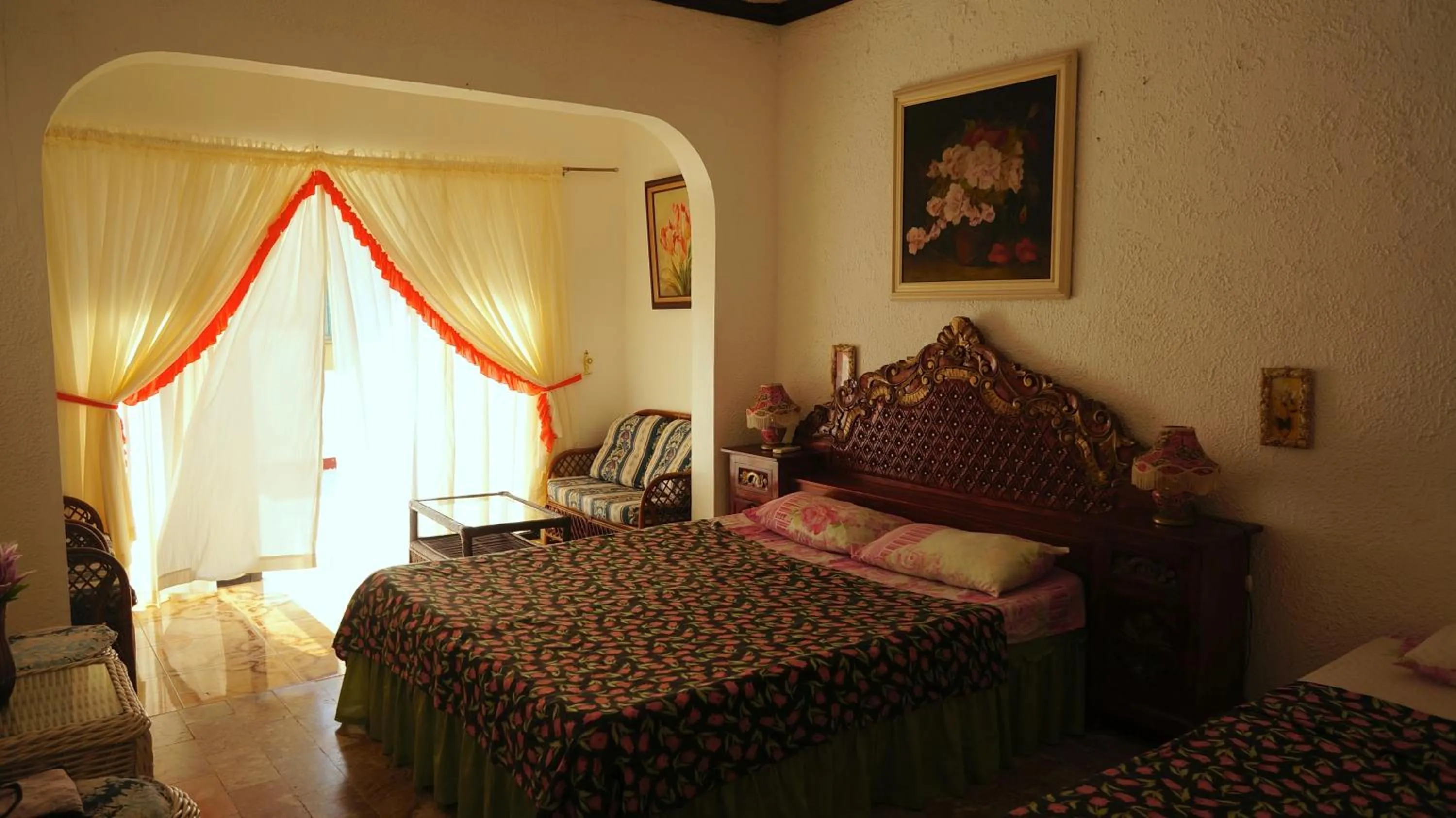 Bedroom, Bed in White & Yellow Castle Hotel and Resort