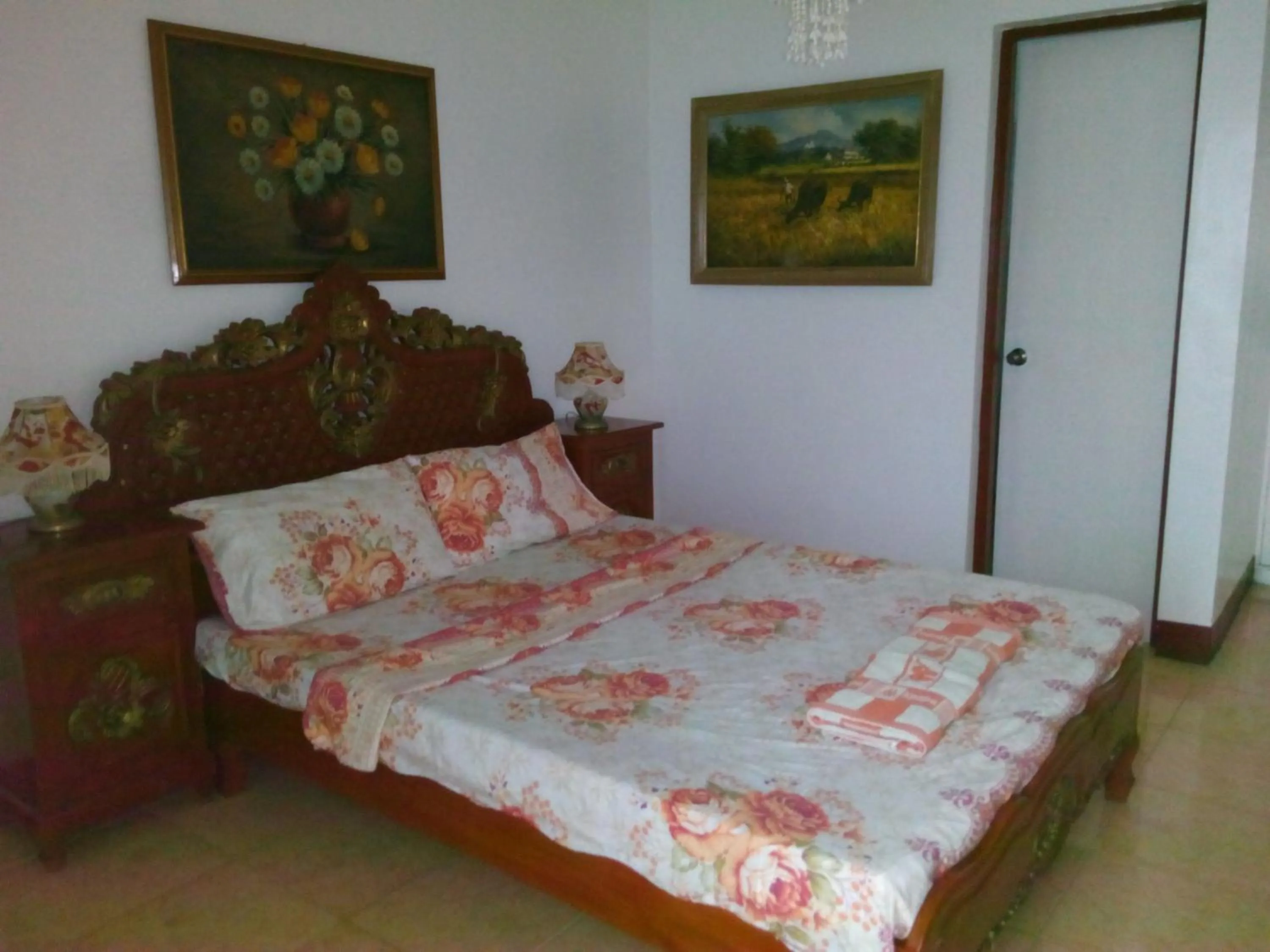 Bed in White & Yellow Castle Hotel and Resort