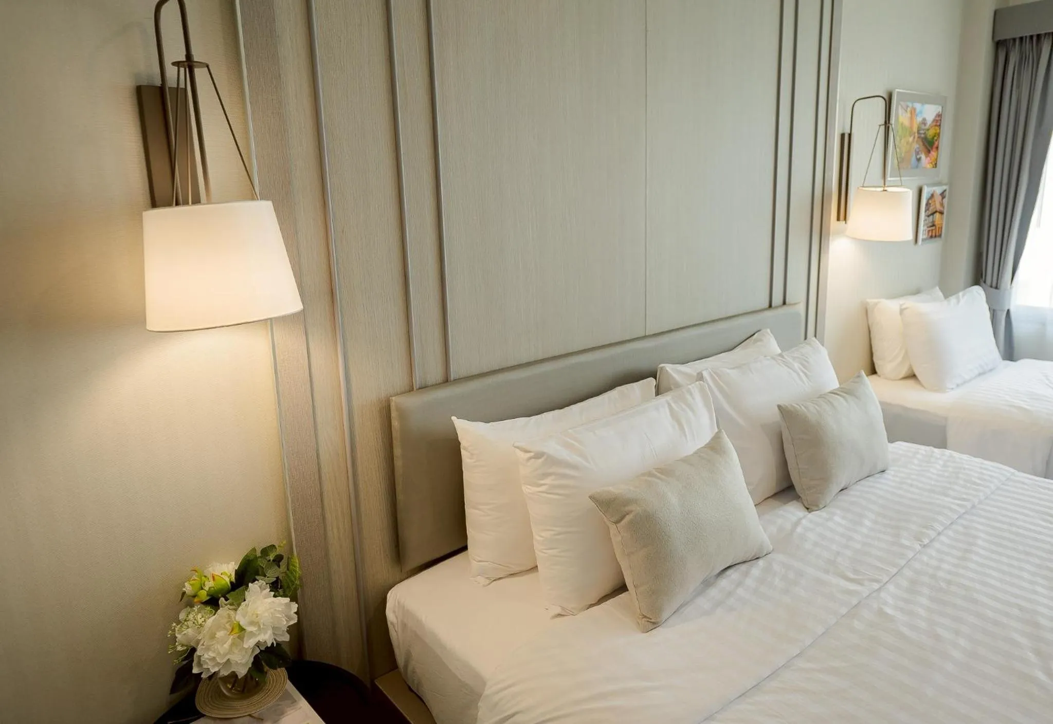 Bed in THE NAVY HOUSE HOTEL