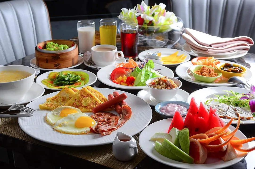 Breakfast in Golden Tulip - Aesthetics