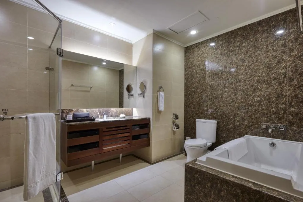 Bathroom in Golden Tulip - Aesthetics