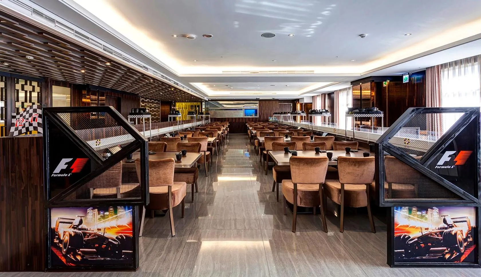 Restaurant/places to eat in Golden Tulip - Aesthetics