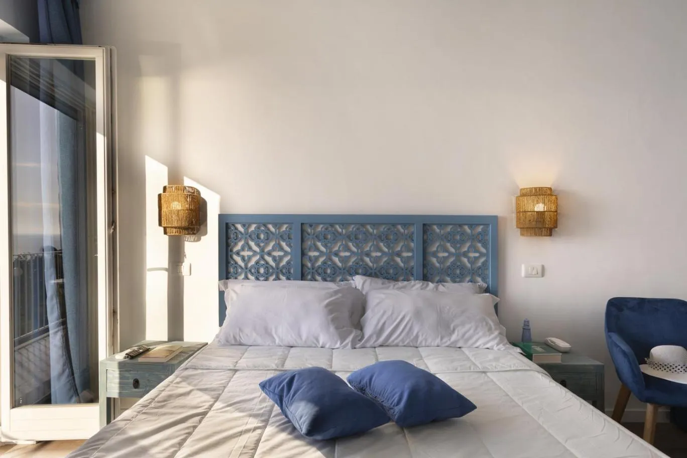 Bed in Hotel Villa Lubrense Sorrento