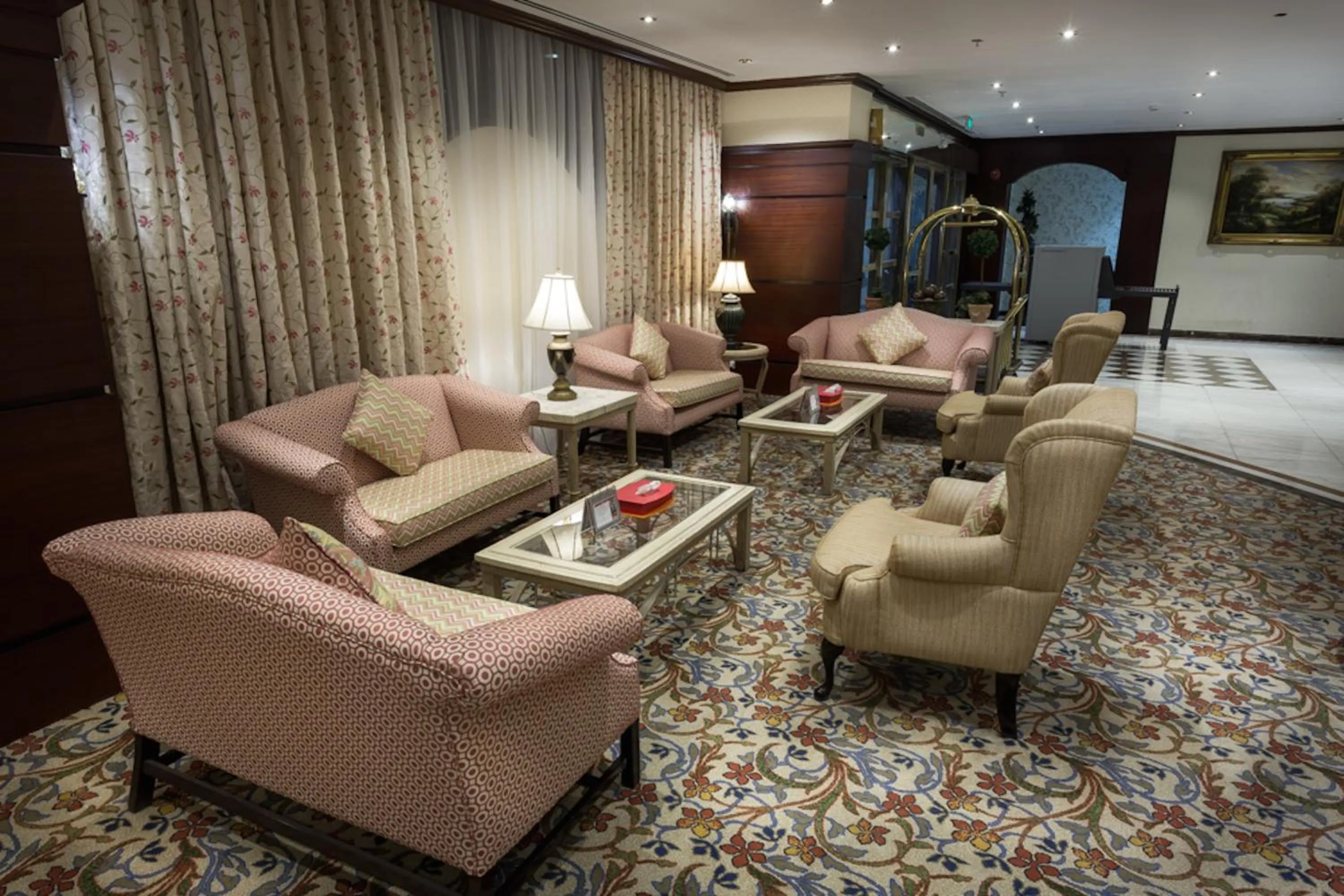 Lobby or reception in Hawthorn Suites by Wyndham Al Khobar