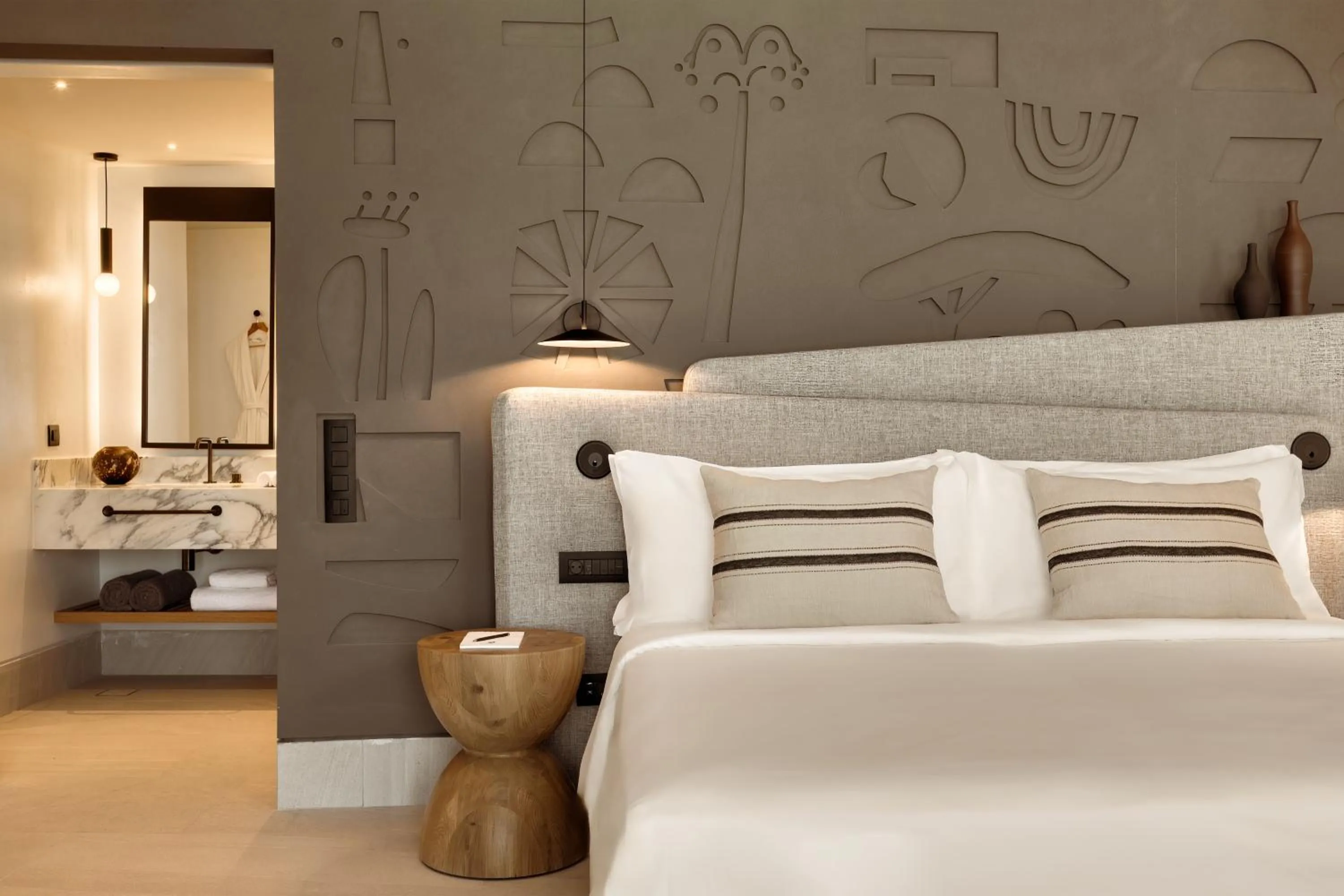 Bed in Domes Novos Santorini, Autograph Collection