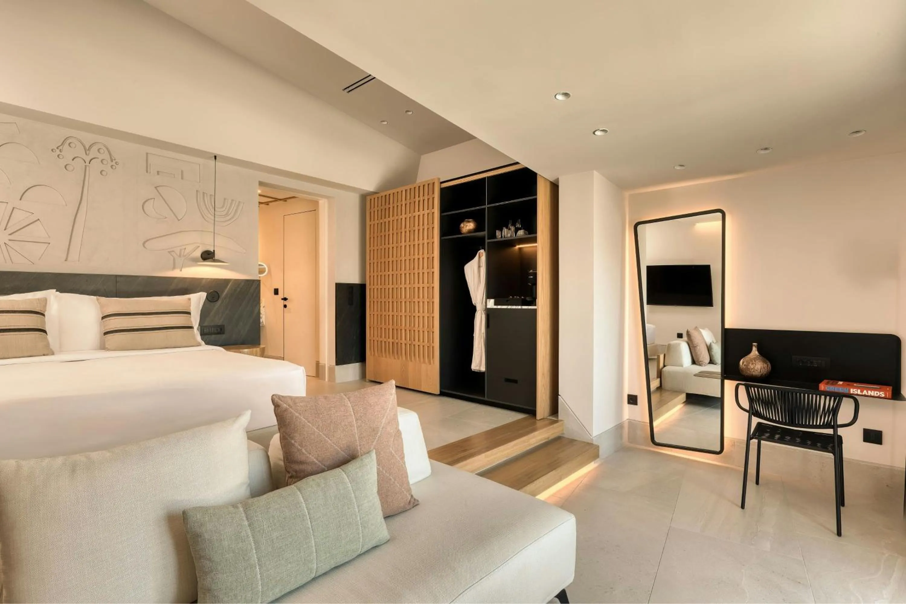 Swimming pool, Bed in Domes Novos Santorini, Autograph Collection