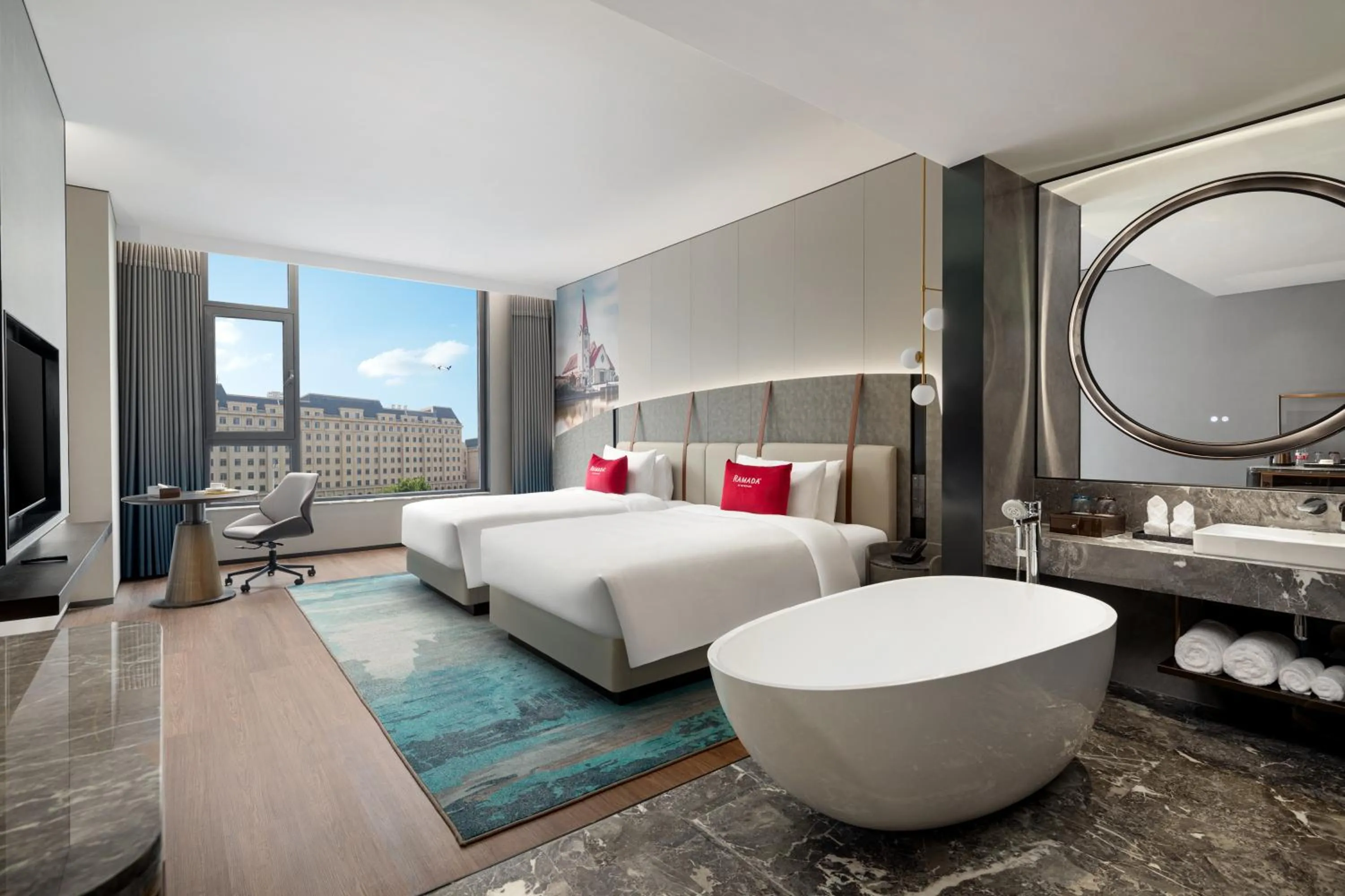 Bed in Ramada by Wyndham Qingdao Jiaodong International Airport