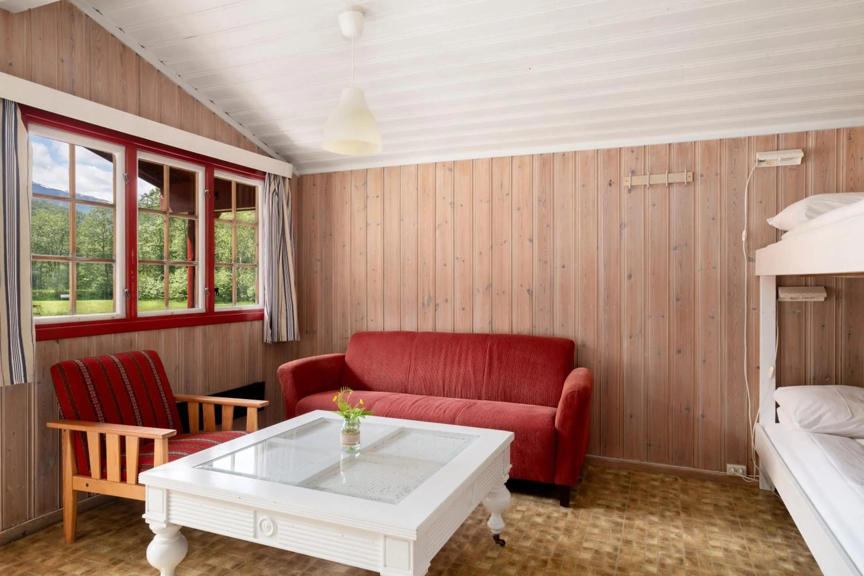 Living room, Bed in Utladalen Camping