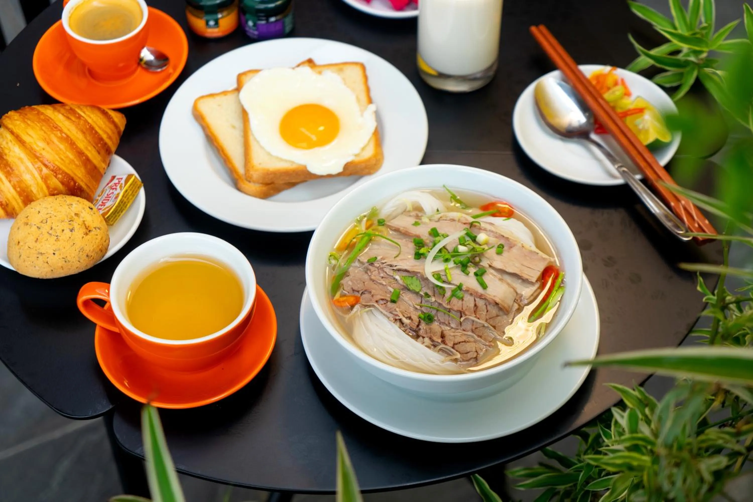 Food and drinks in Wilque Hotel Hanoi