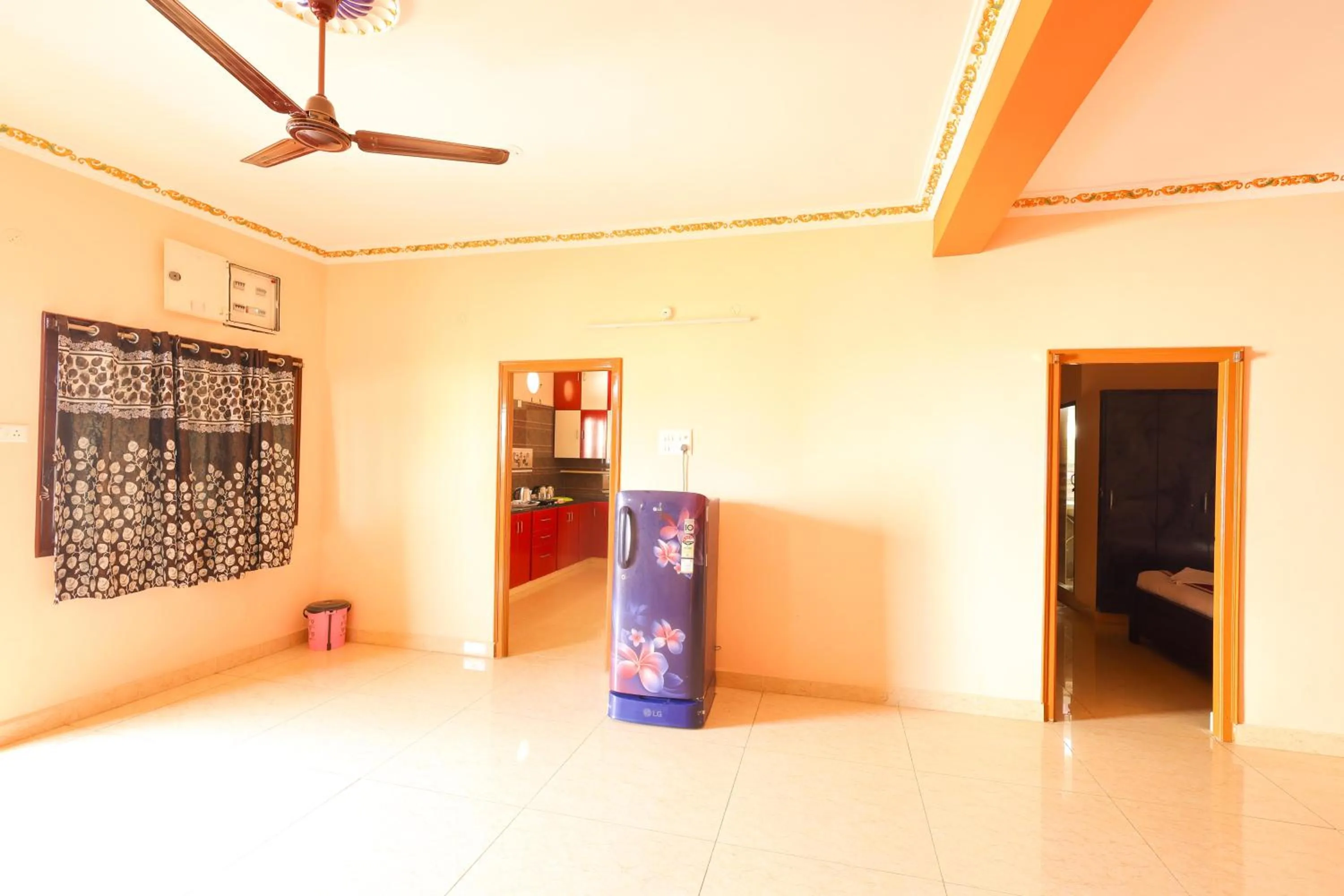 kitchen in SBHS Homestay - Garudadri - Tirupati Bus Stand