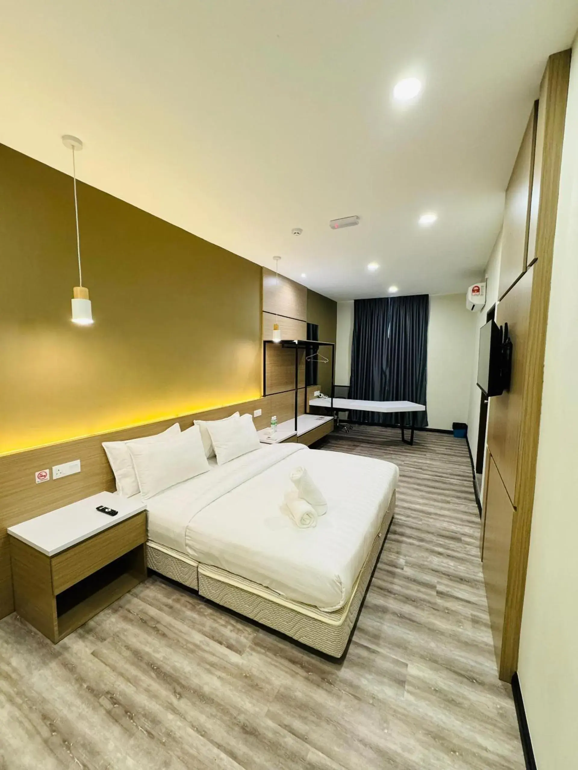 Standard King Room - single occupancy in STAR HOTEL Standard King Room - single occupancy in STAR HOTEL