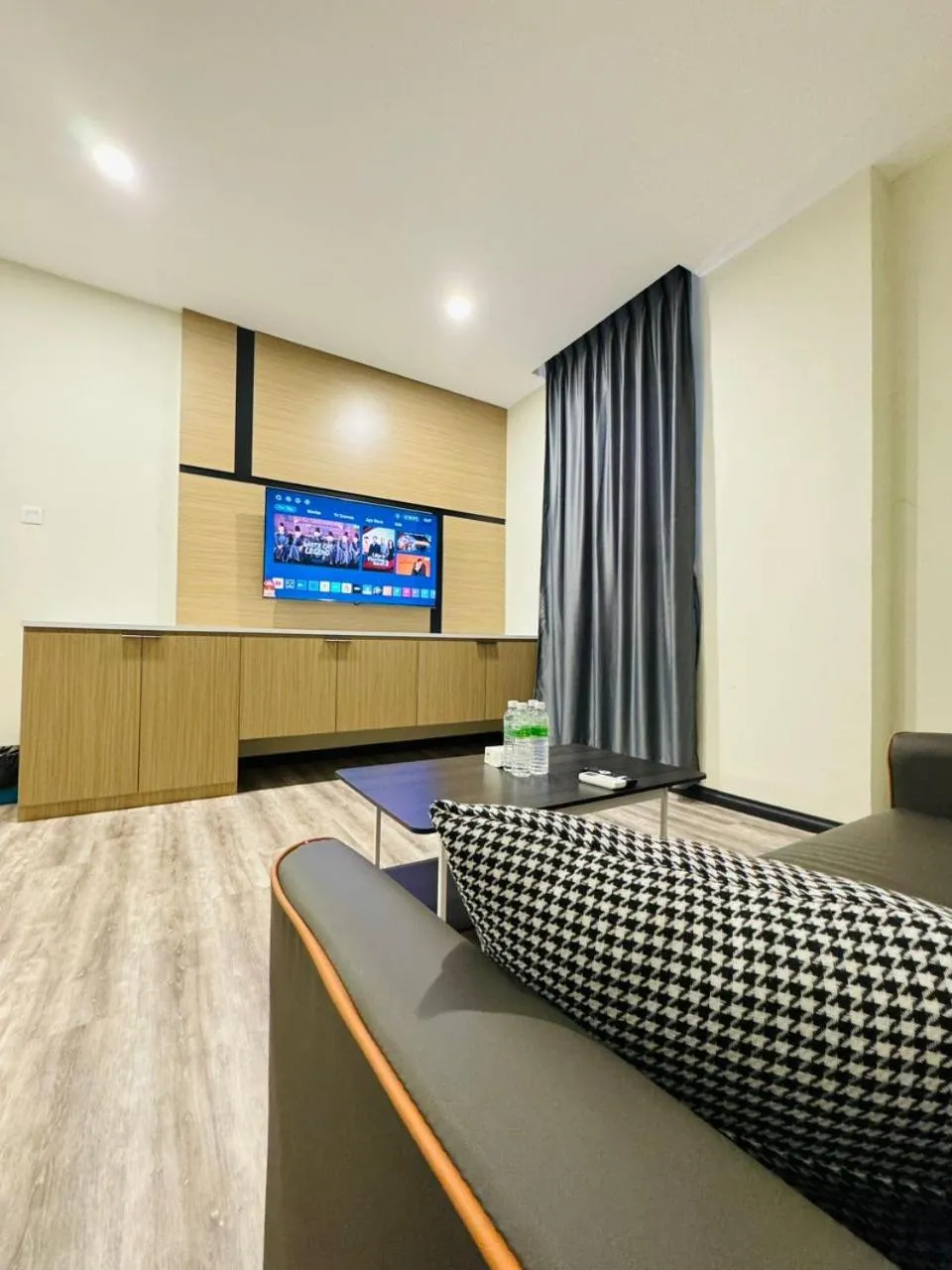 Living room, Bed in STAR HOTEL