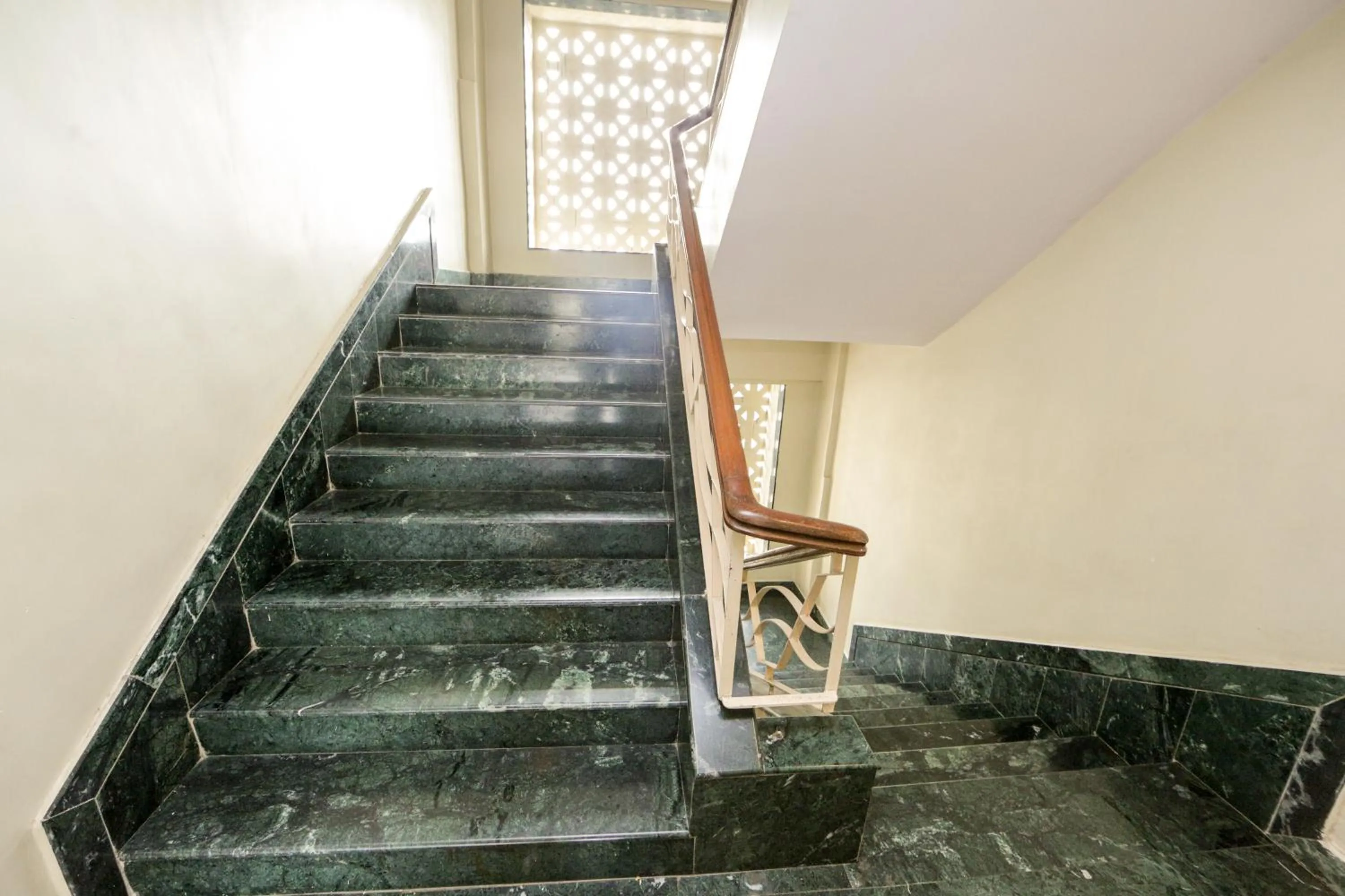 Floor plan in Hotel Lucky Goregaon