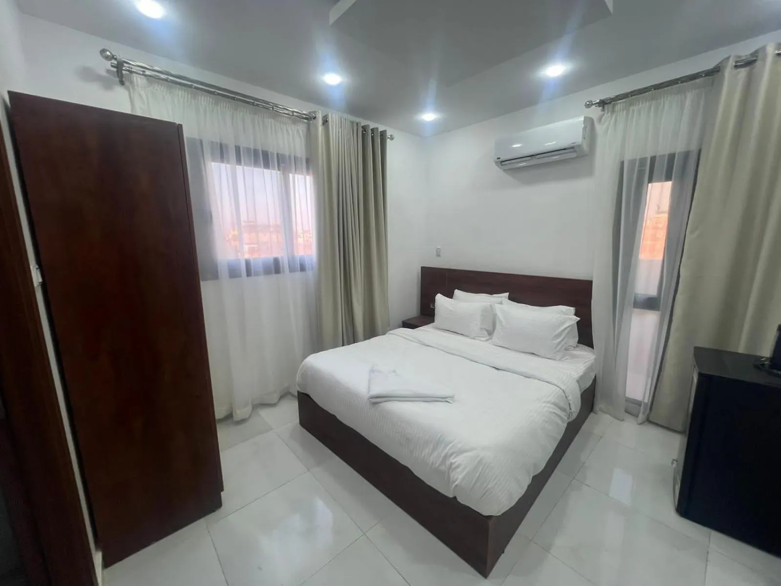 Bed in Prince Pyramids Inn