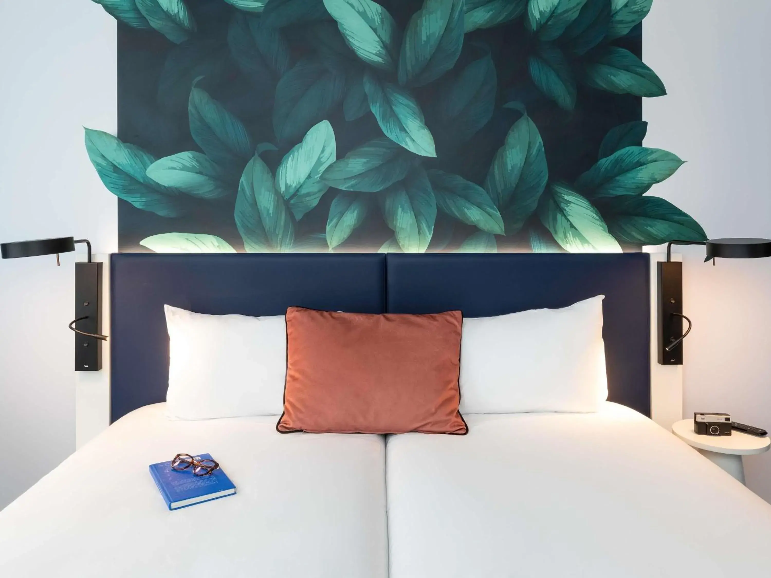 Standard Twin Room - single occupancy - Mobility Accessible in ibis Styles Bezons Paris La Défense Standard Twin Room - single occupancy - Mobility Accessible in ibis Styles Bezons Paris La Défense