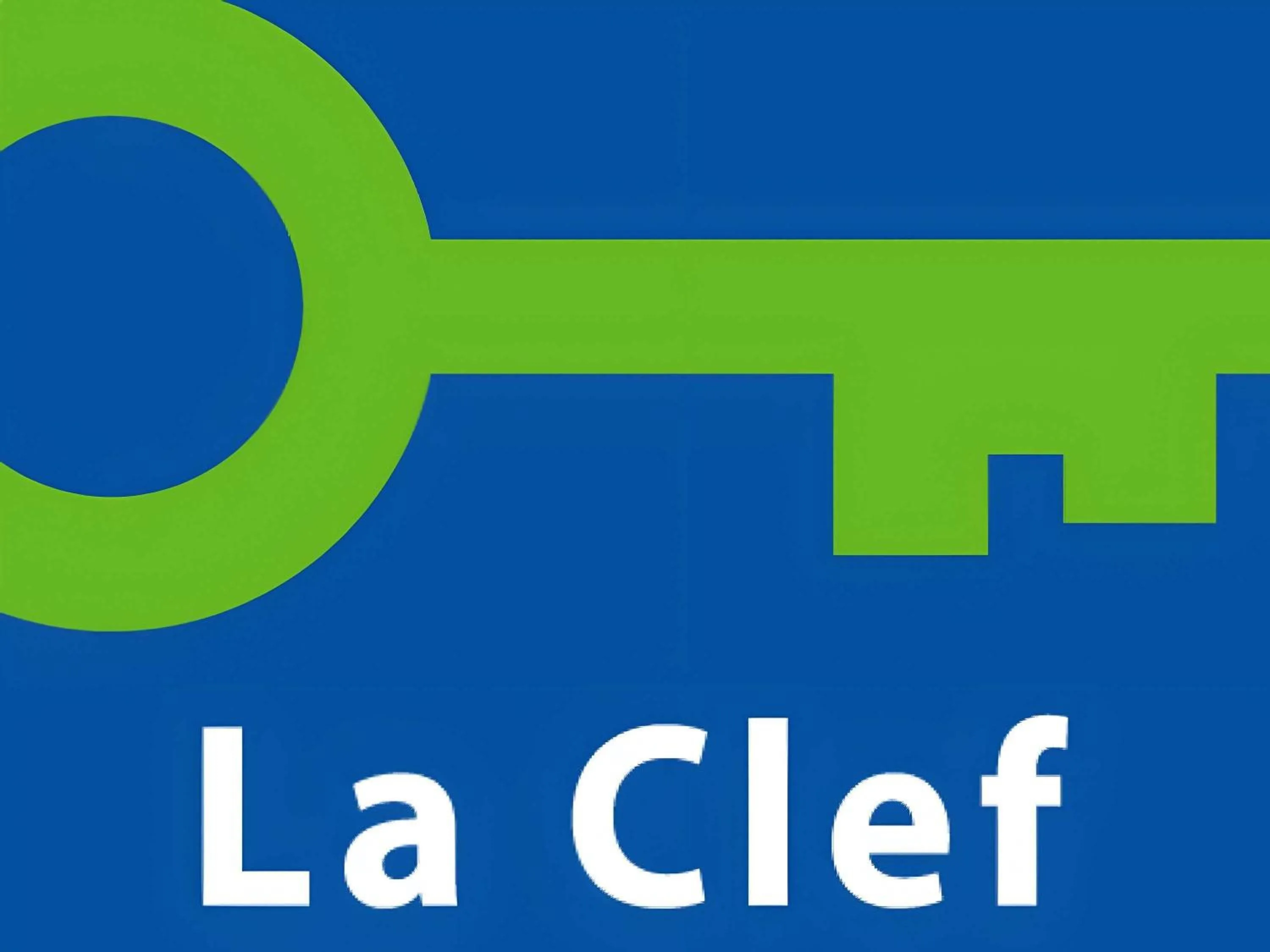 Property building in greet Hotel Paris 13 Porte d'Italie